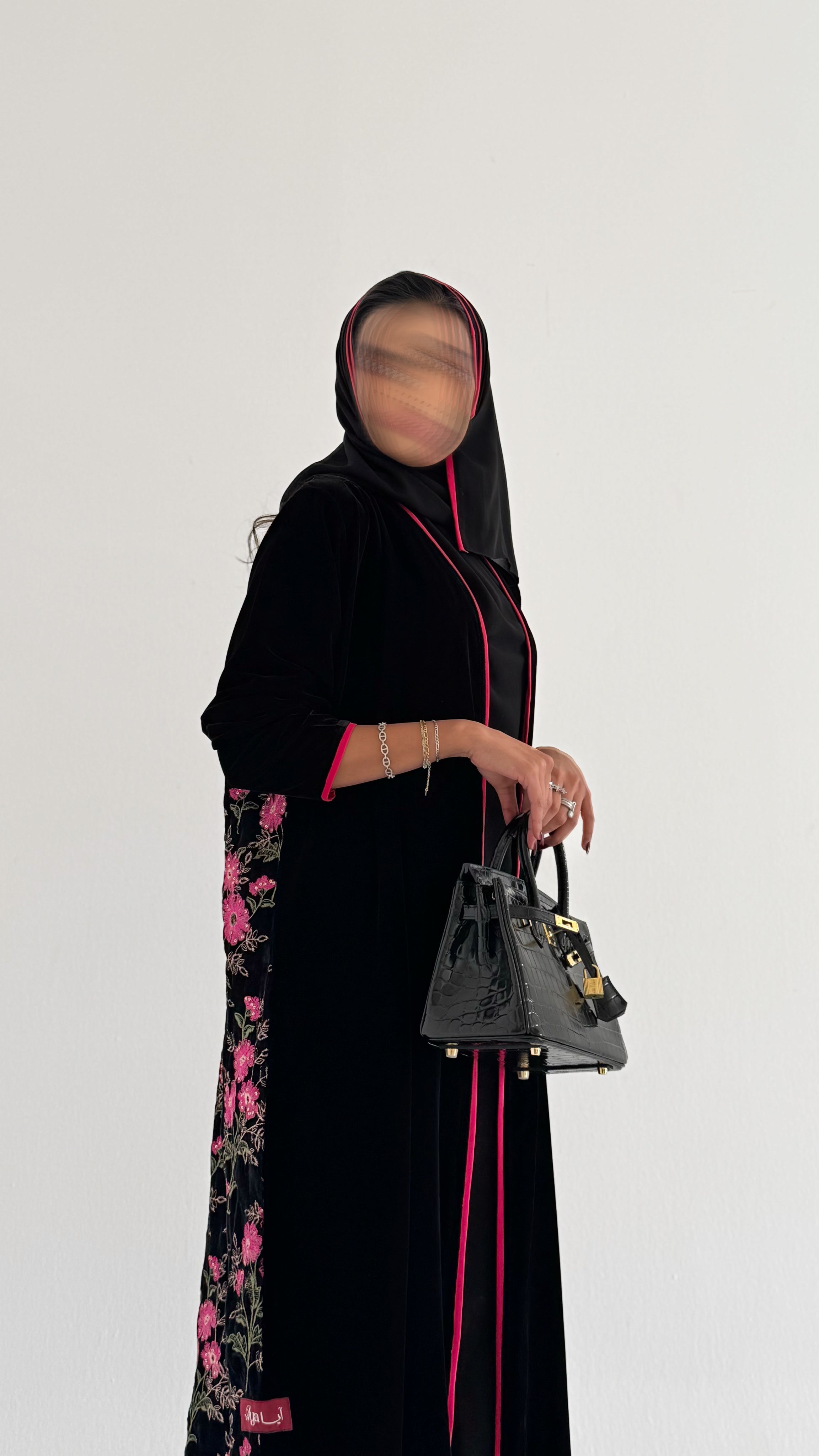 MWT732 - Black velvet abaya with pink rose embroidery | عباية مخمل اسود مع تطريز زهري - Aya