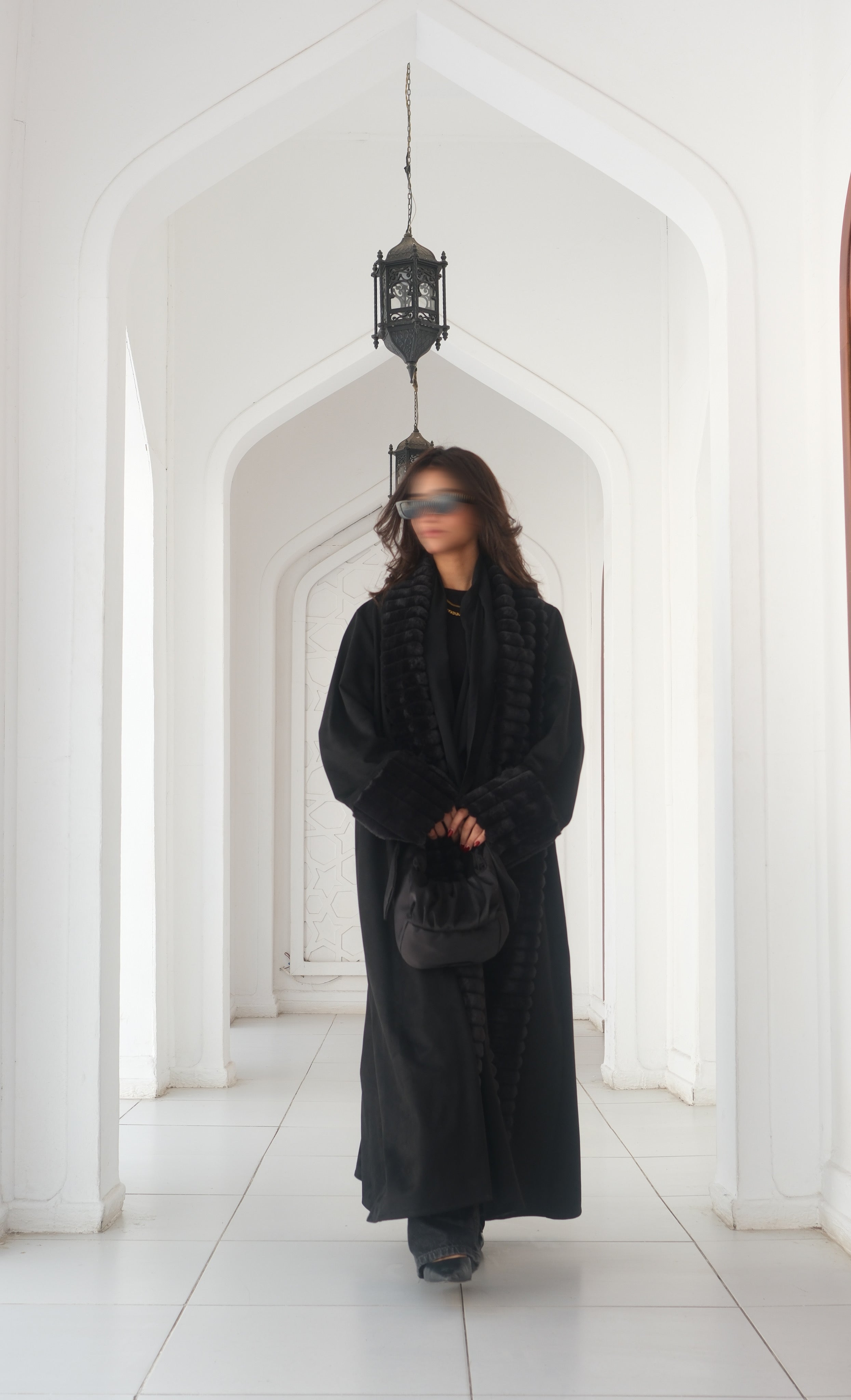 MW645 - Light Crepe Standing with Jacquard Half-Cloche