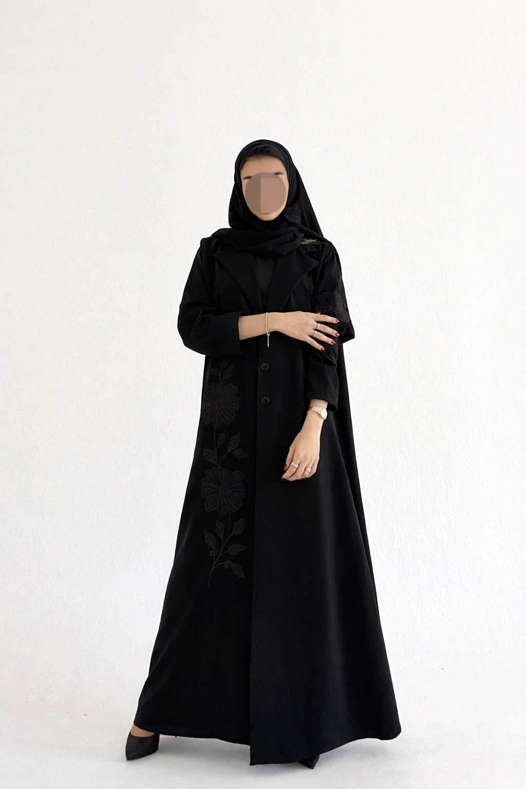 MW2001 -عباية بليزر بتطريز اسود - Aya