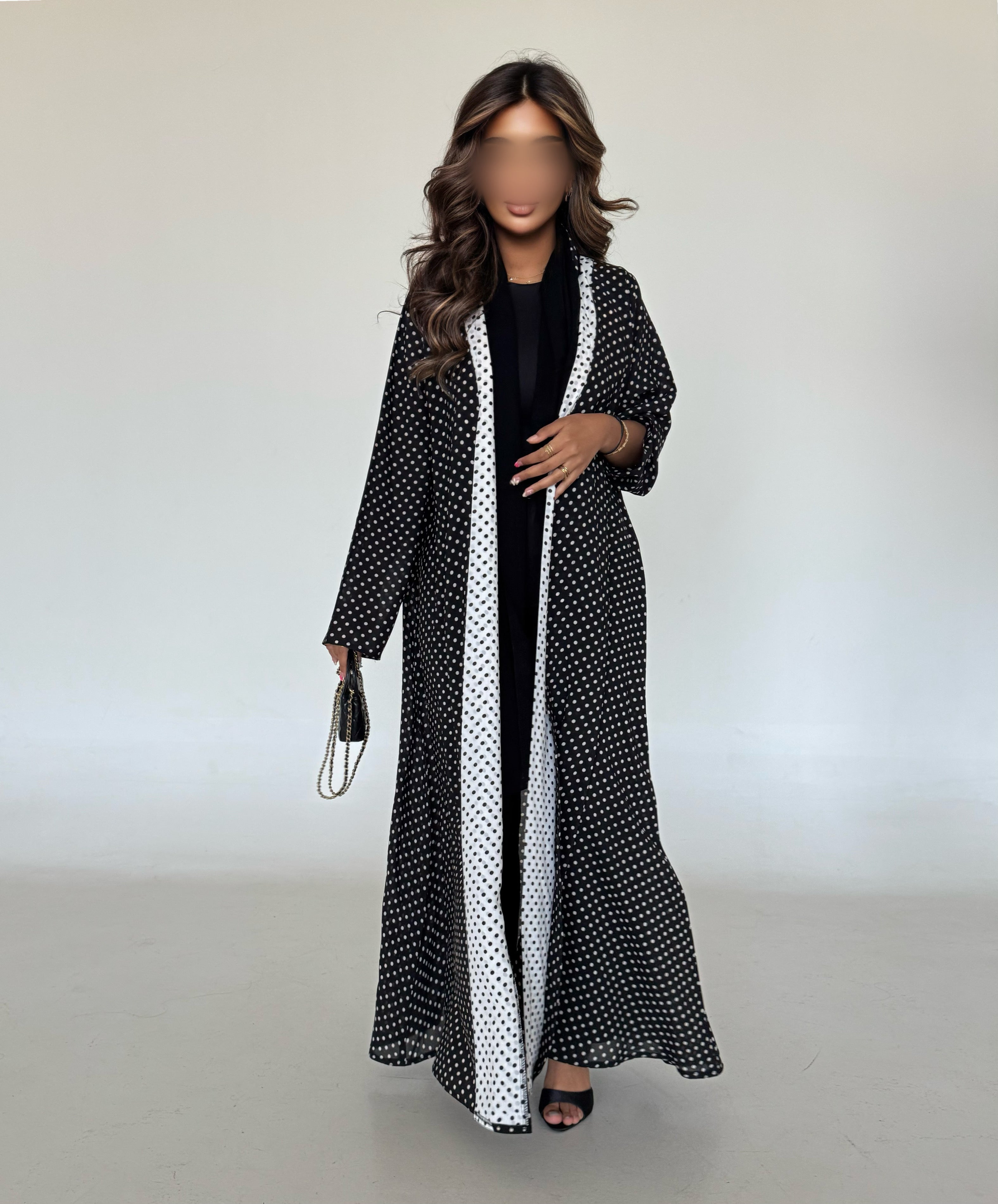 MW645 - Light Crepe Standing with Jacquard Half-Cloche