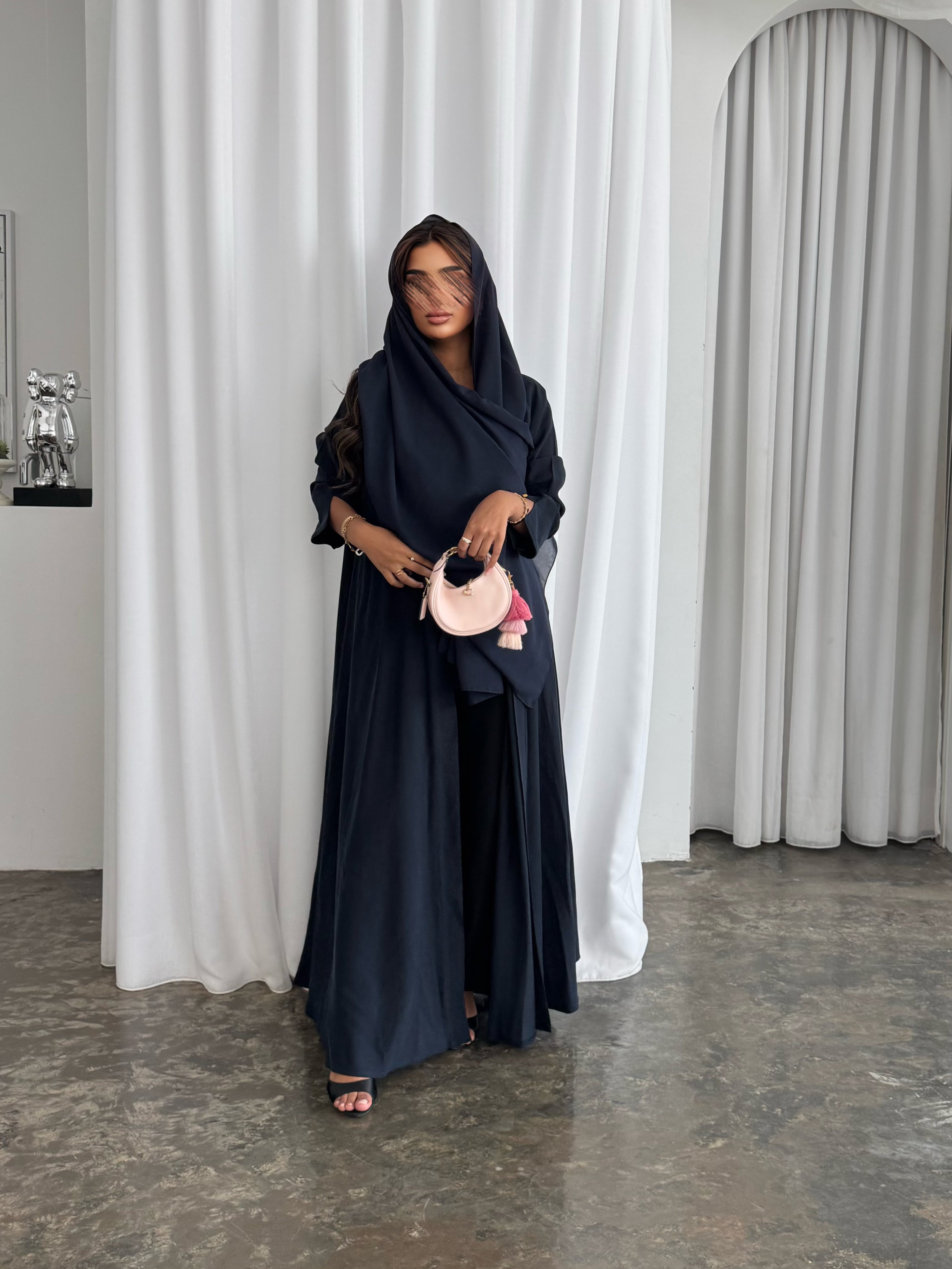 MWT495 - عباية كحلي سادة - Aya
