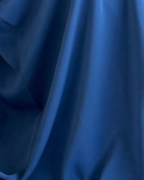 MWT1233 - عبايه ساده مع طرحه لينن - Aya
