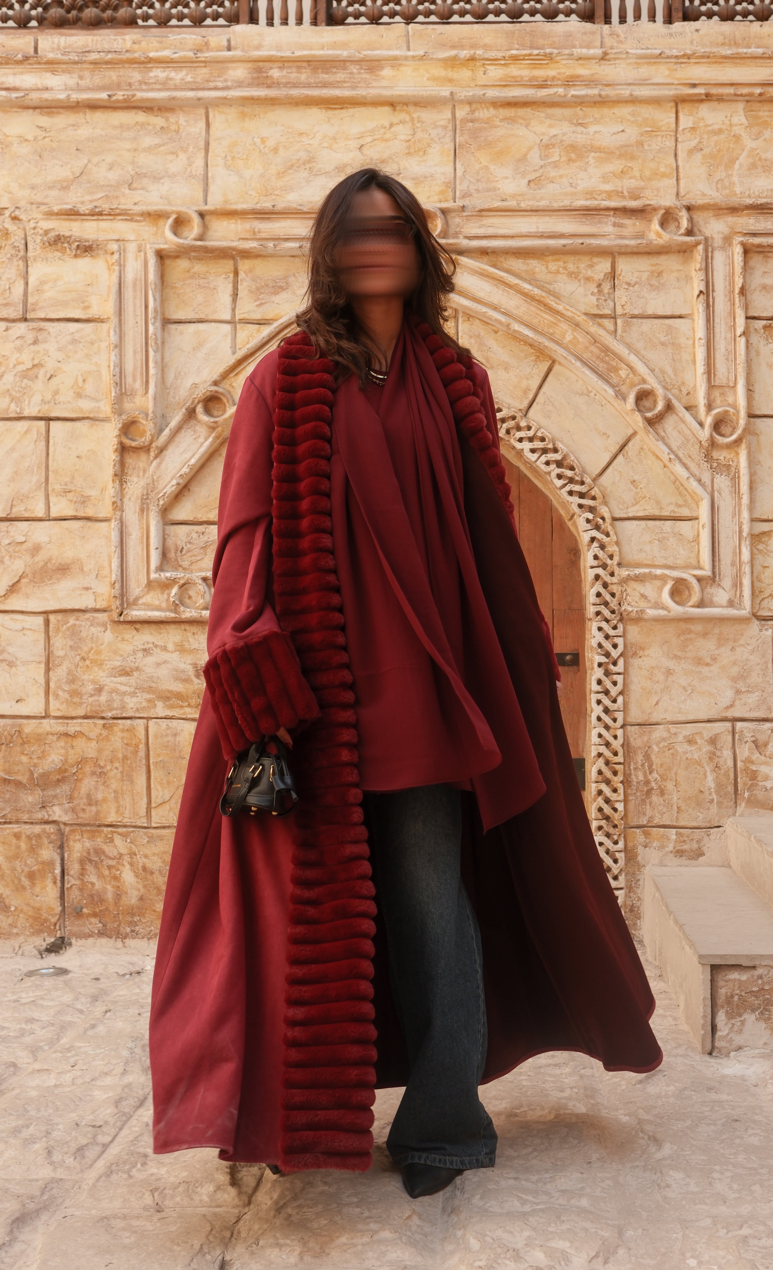 MW645 - Light Crepe Standing with Jacquard Half-Cloche