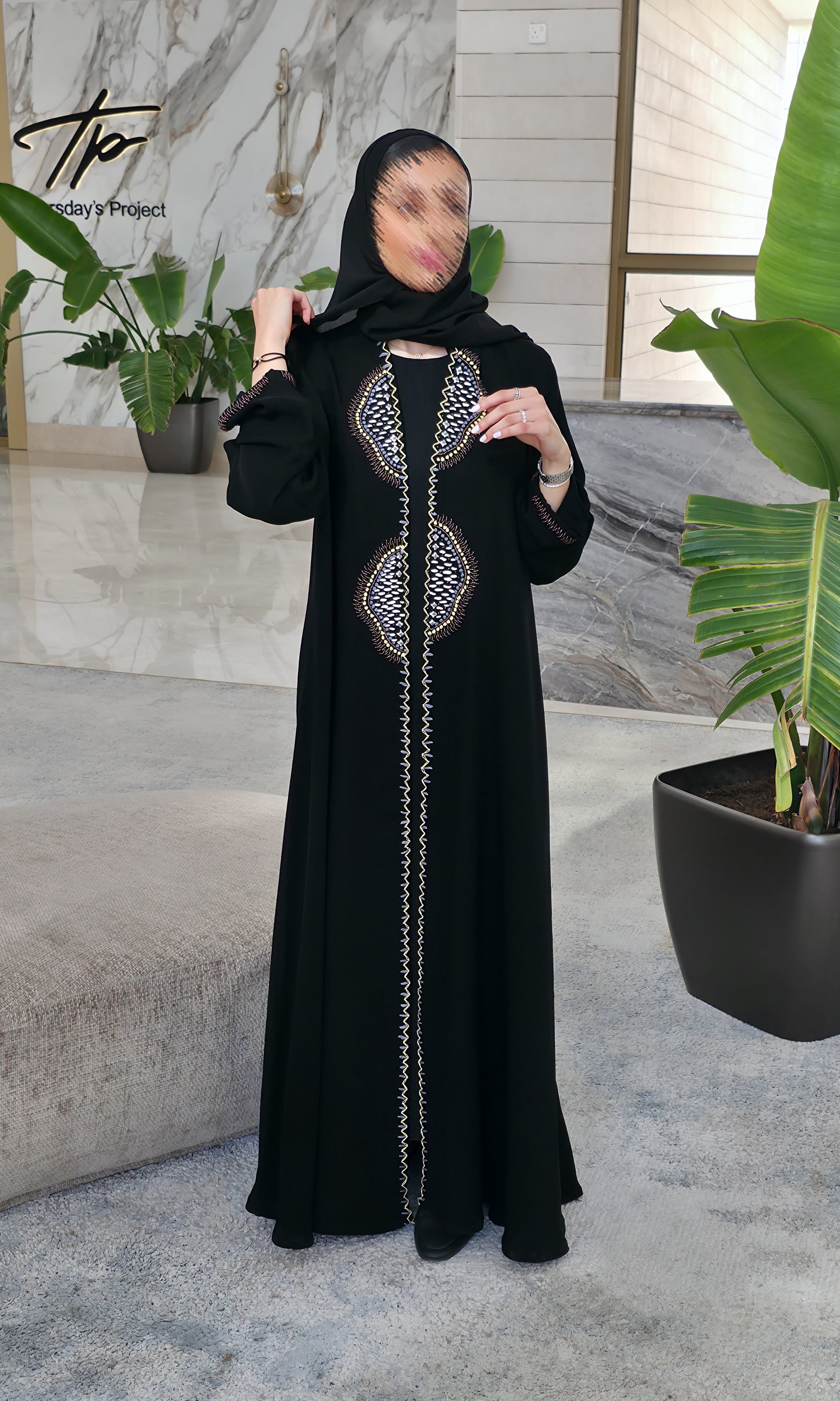 MWT637 - عباية اسود تطريز وشك - Aya