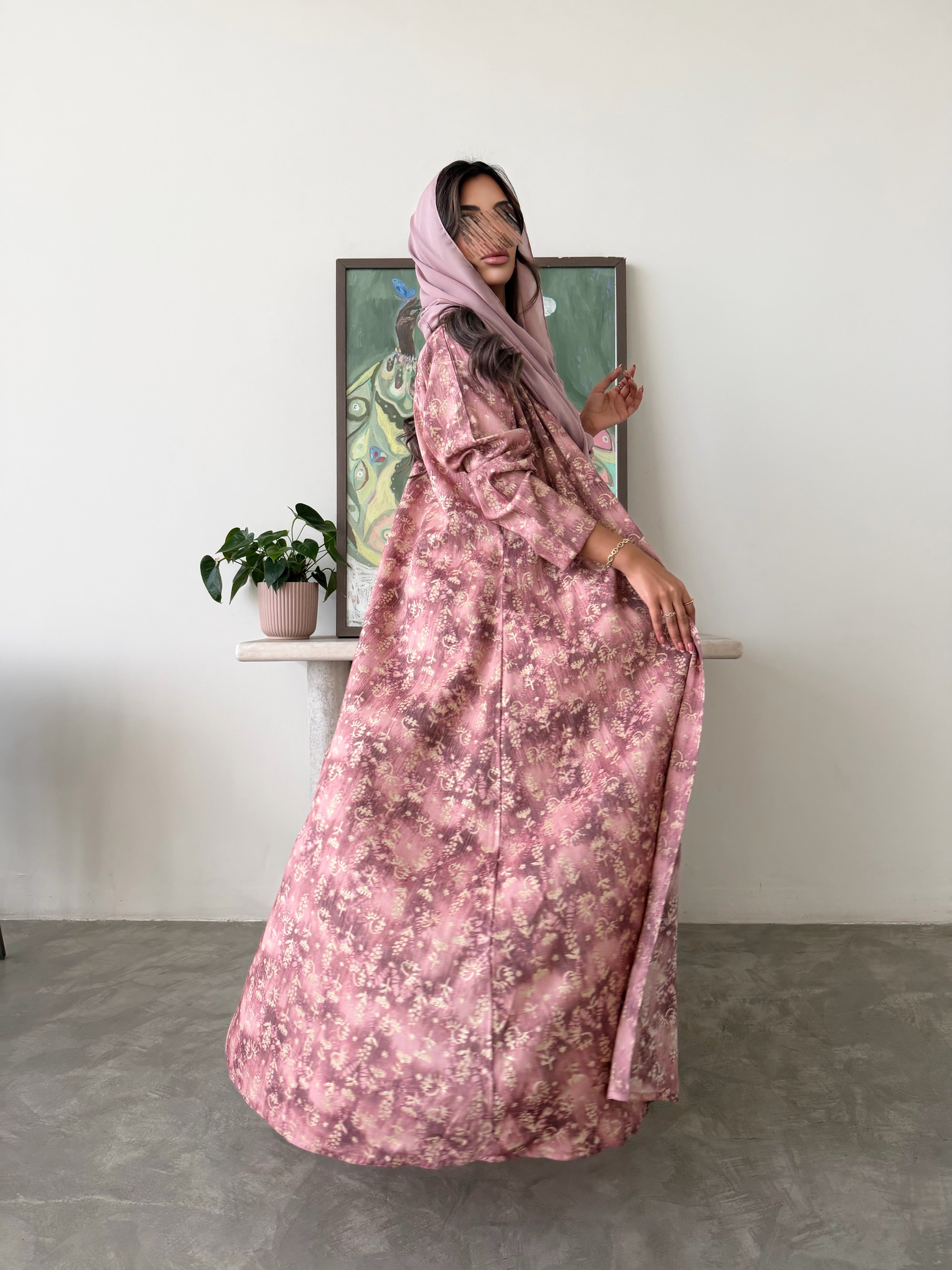 MWT773 - عباية زهرية مموجه - Aya