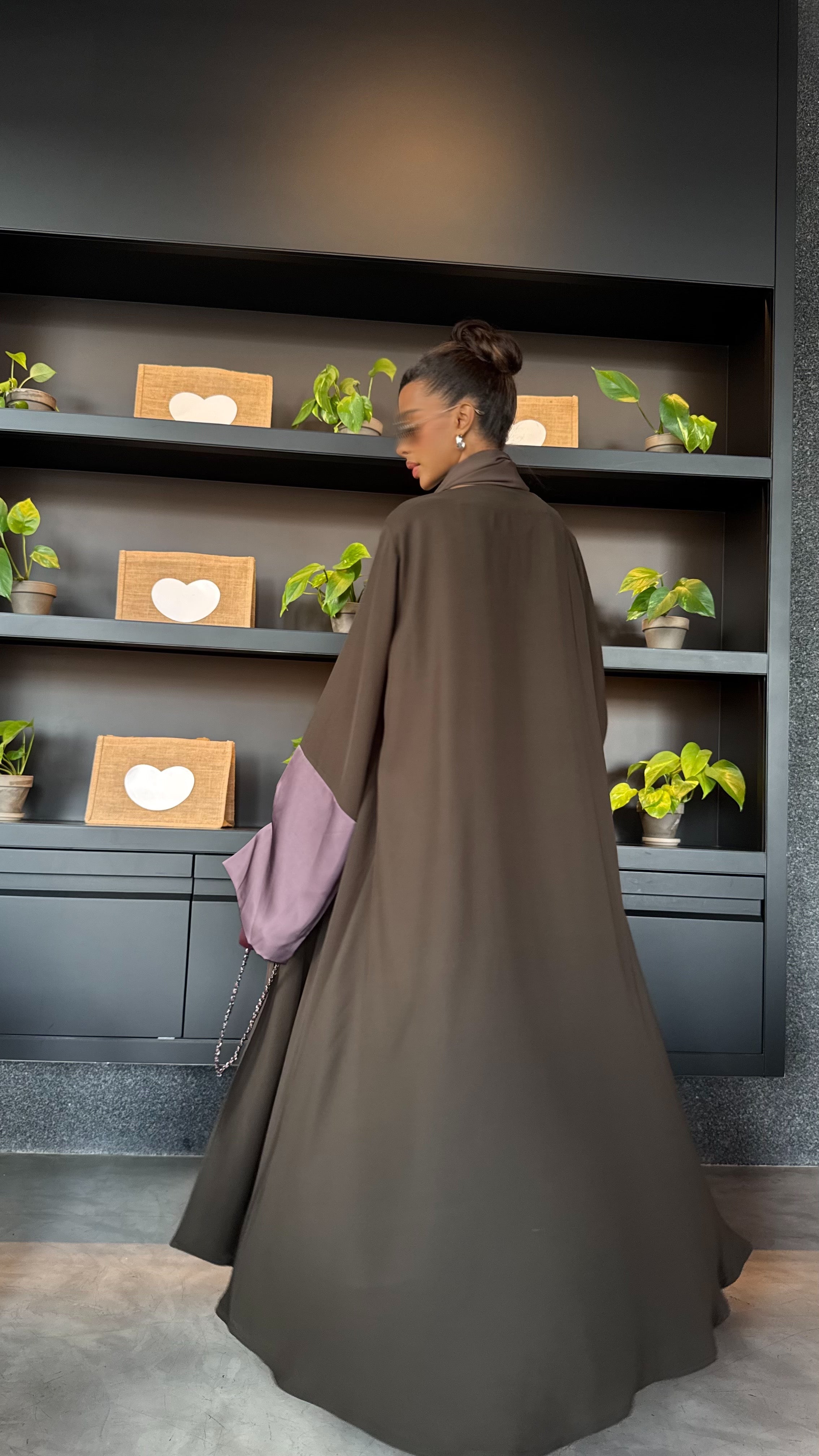 MWT108 - سيراميك زيتي نص كلوش - Aya