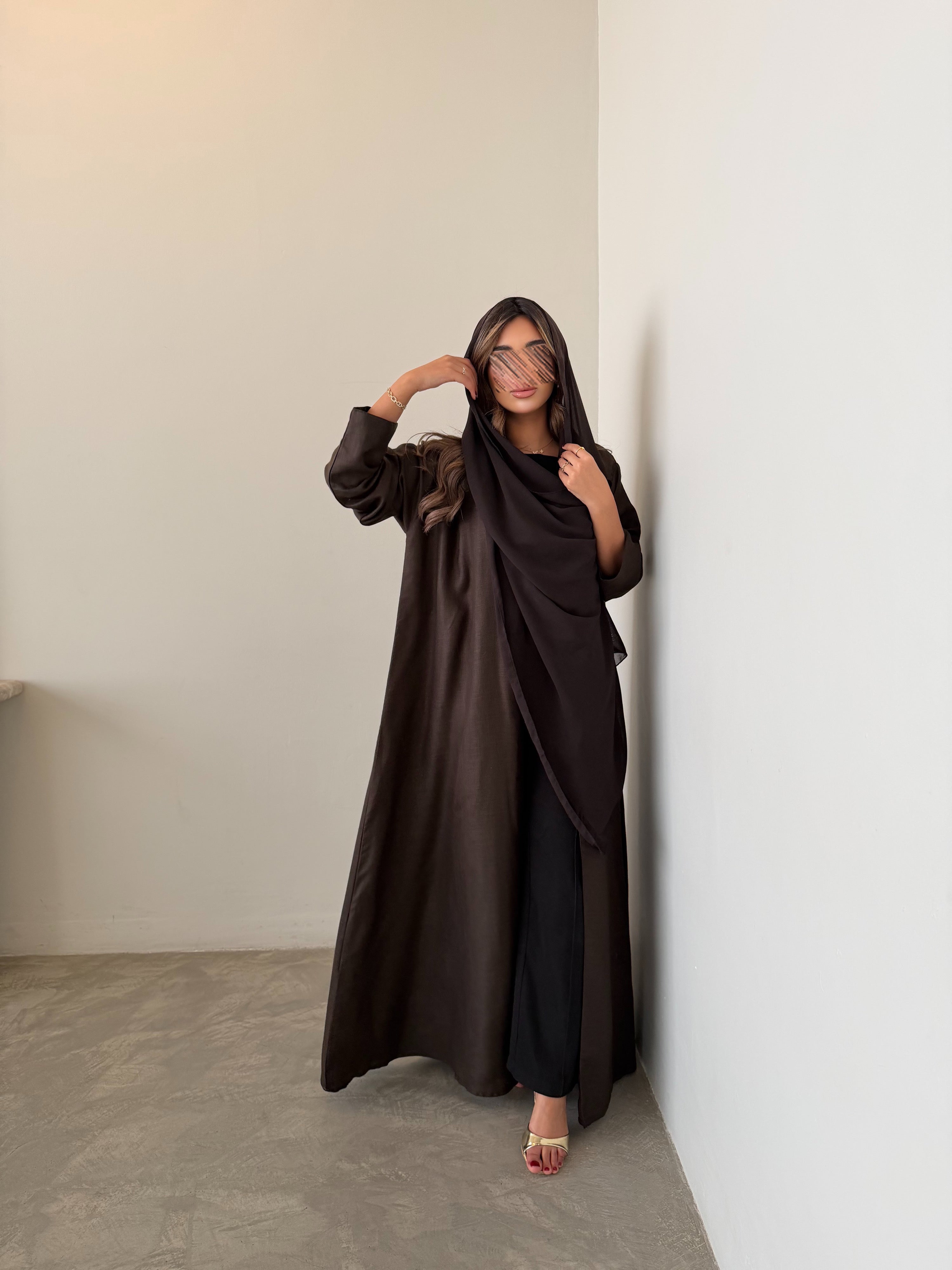 MWT1055 - عبايه بني لنن - Aya