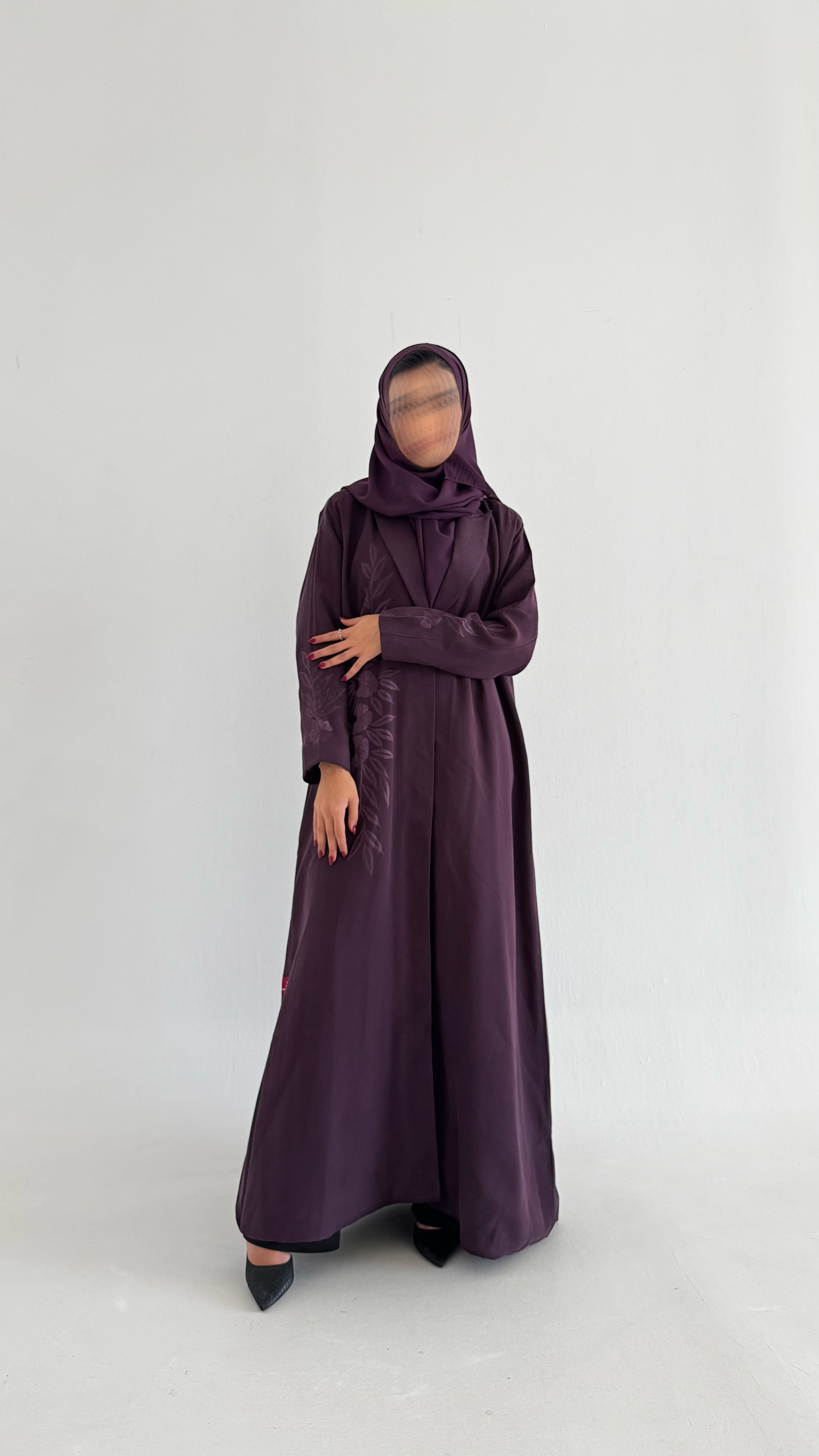 MWT309 - عباية بتطريز موفي - Aya