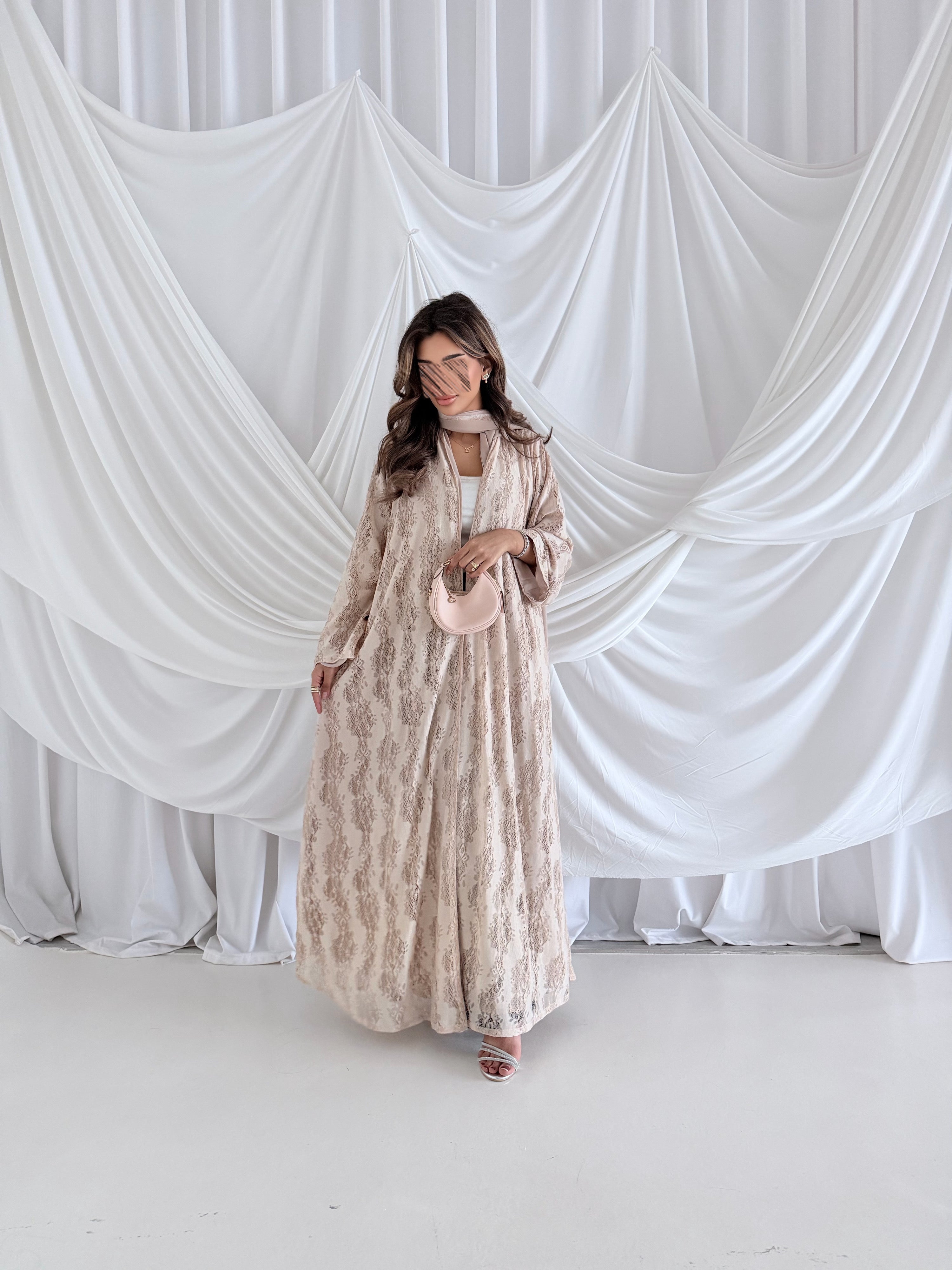 MWT5056 - قماش بيج دانتيل مبطن كامل قصة كلوش - Aya