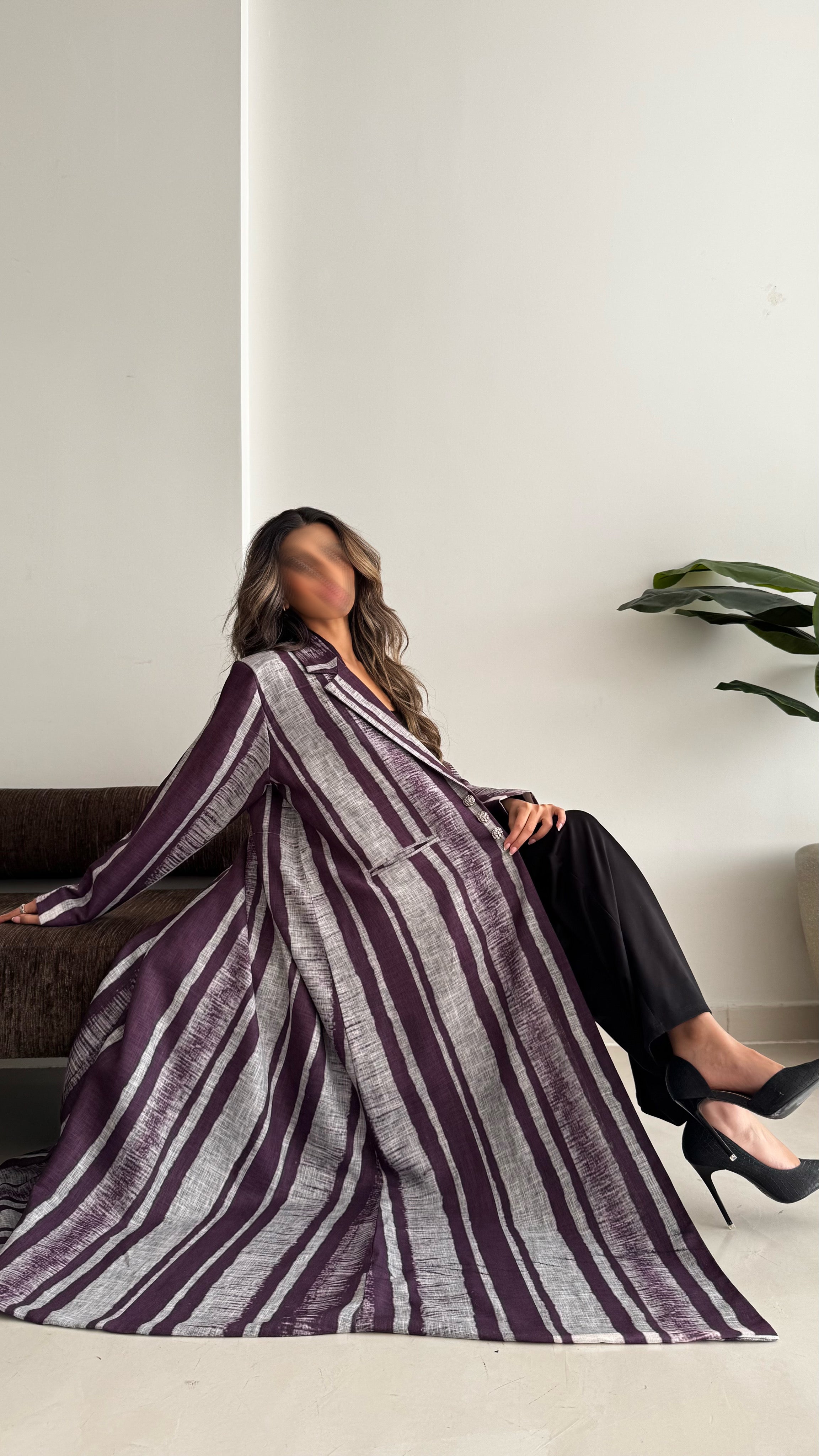 MWT835 - عباية بليزر طباعة | Printed Blazer Abaya - Aya