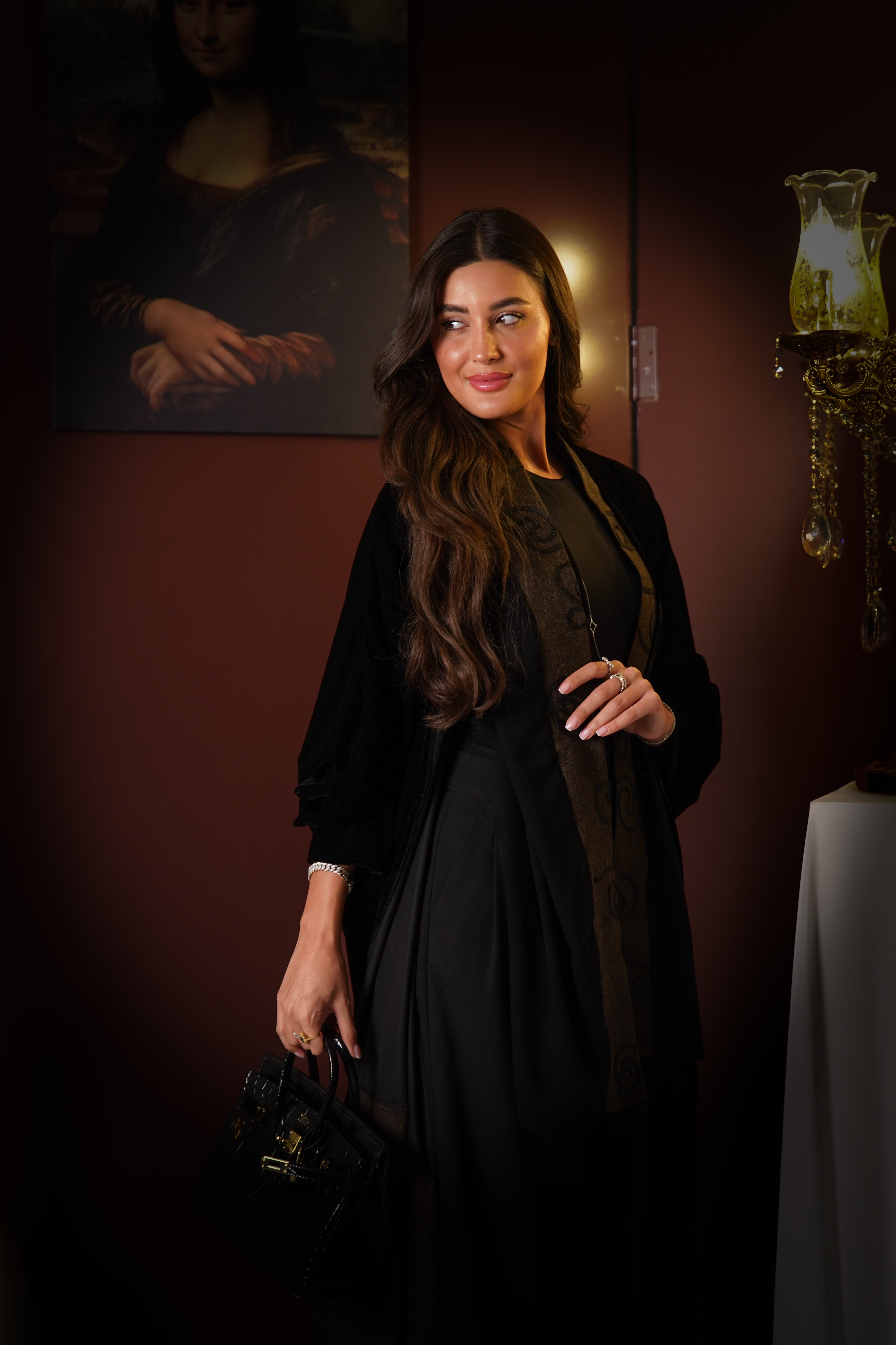 MW645 - Light Crepe Standing with Jacquard Half-Cloche