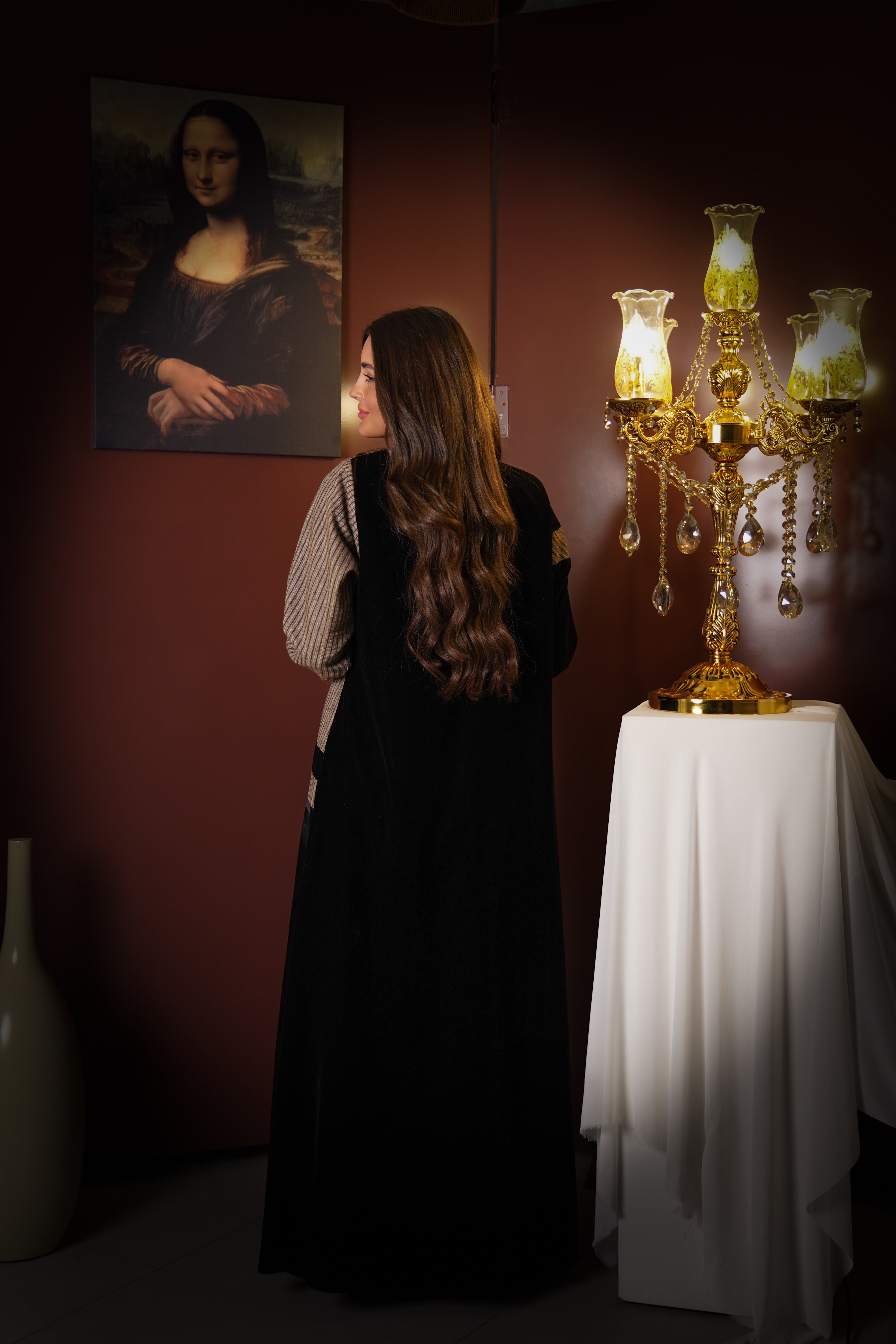 MW1862 - عباية بليزر مبطن باضافة لمسة راقية من الملقم ليعطي انطباع راقي