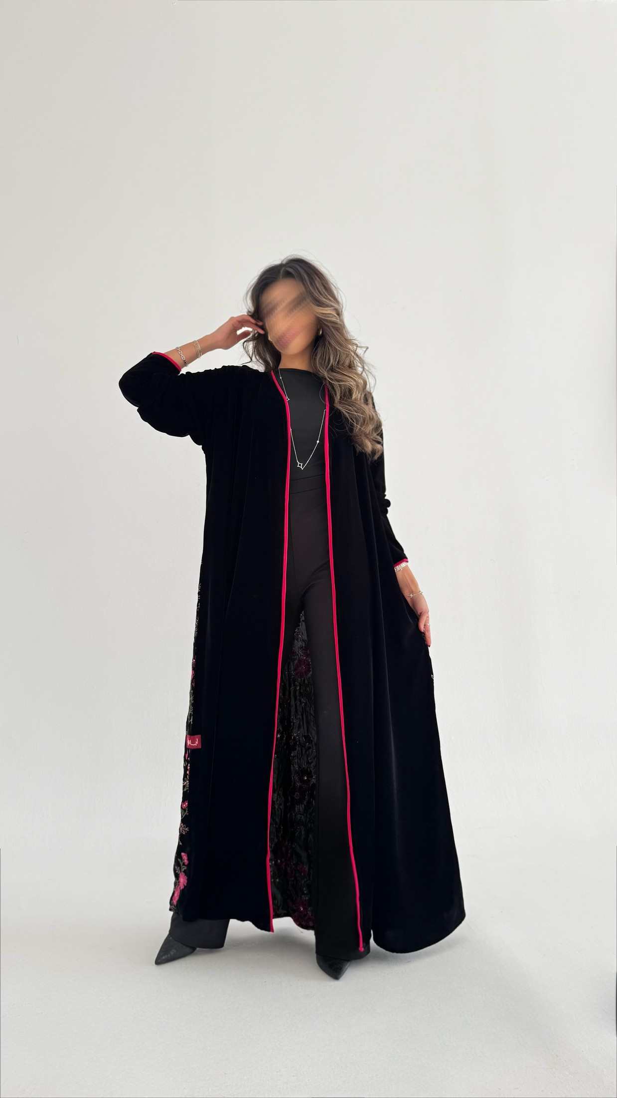 MWT732 - Black velvet abaya with pink rose embroidery | عباية مخمل اسود مع تطريز زهري - Aya