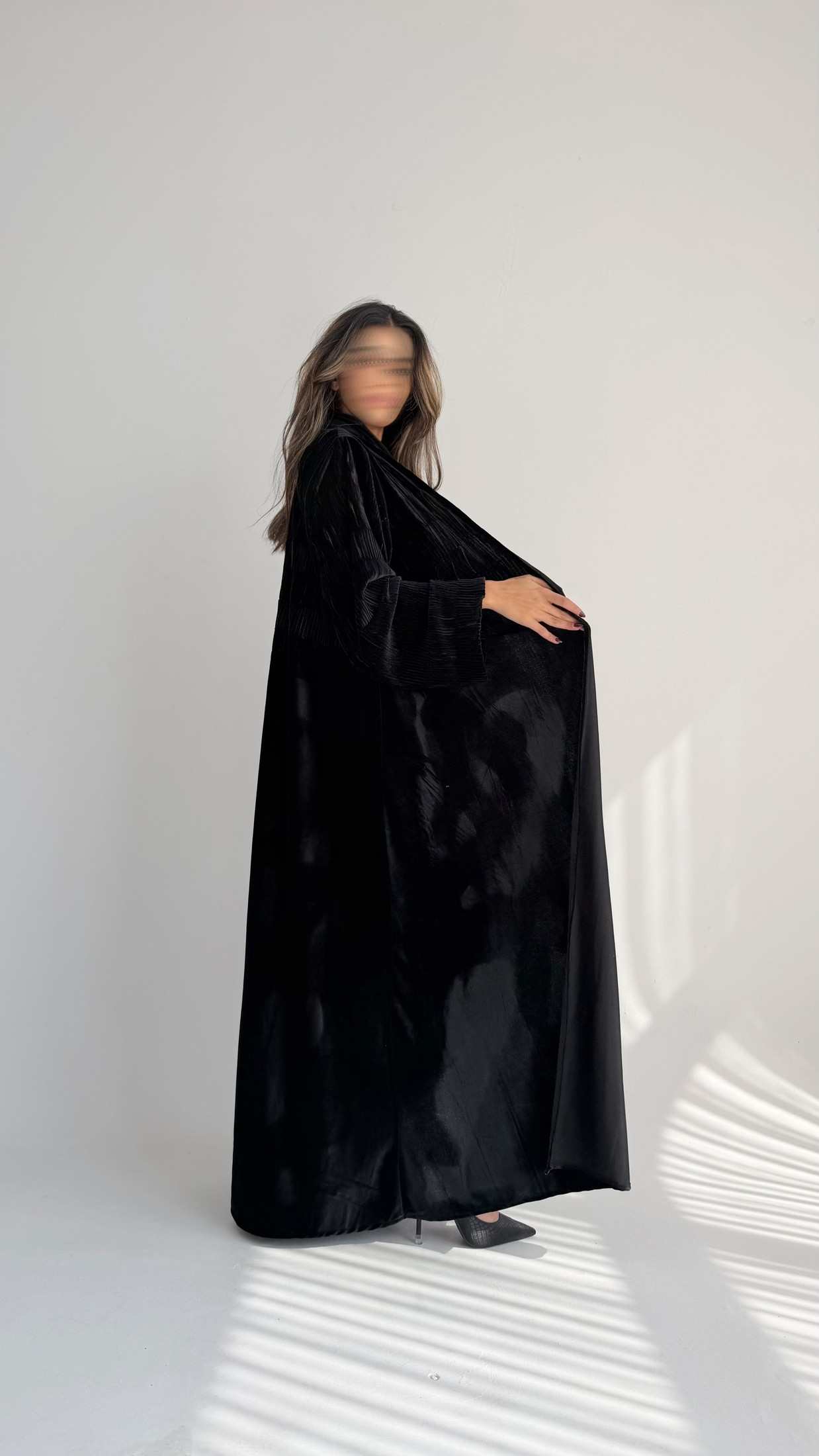 MWT872 - عباية مخمل بيليسية - Aya