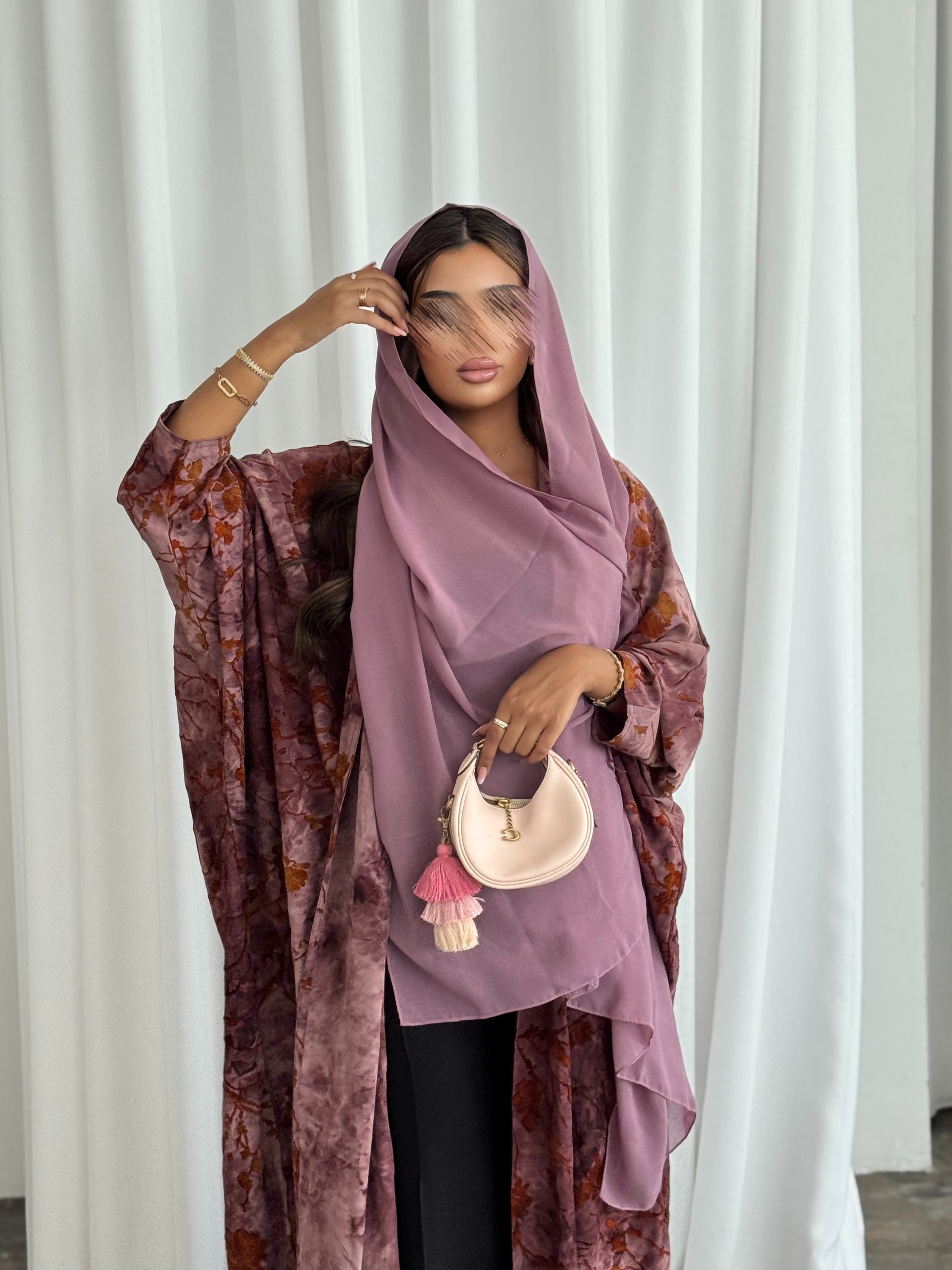 MWT502 - عباية ملونه - Aya