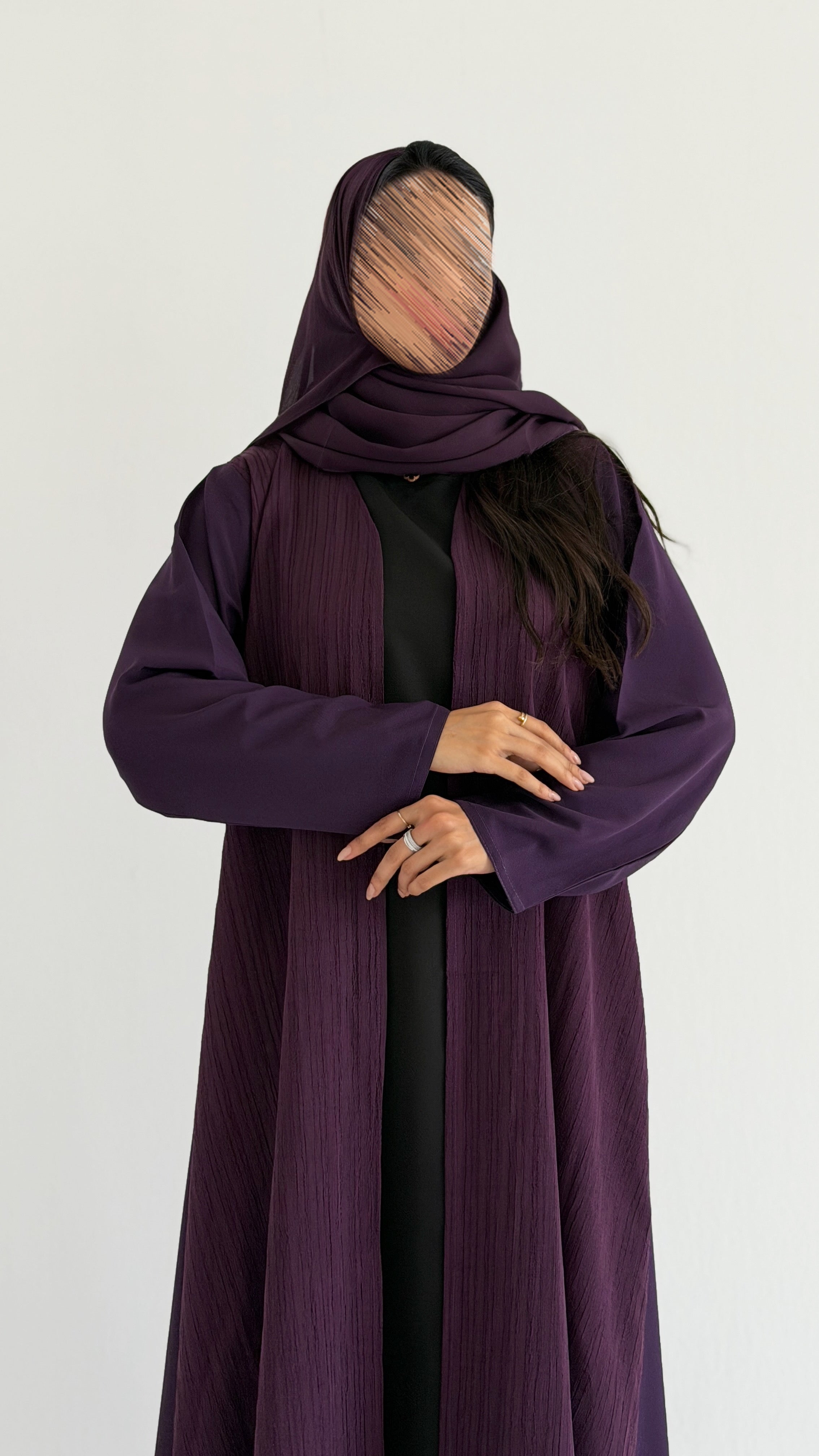 MW2116 - عباية كريب بقصة نص كلوش مع اضافه جاكار عصرية - Aya