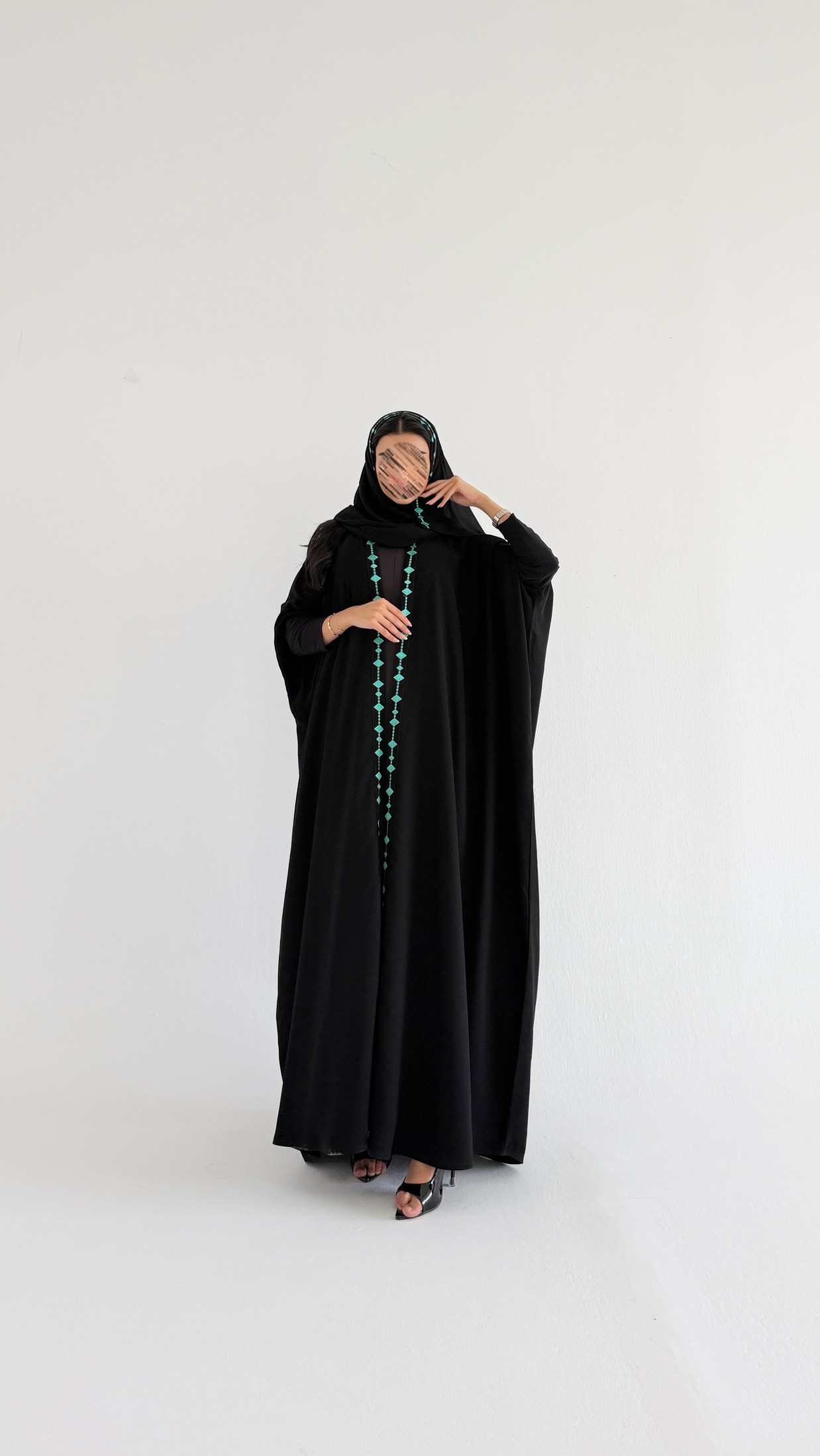 MWT1541 عباية تطريز بالامام - Aya