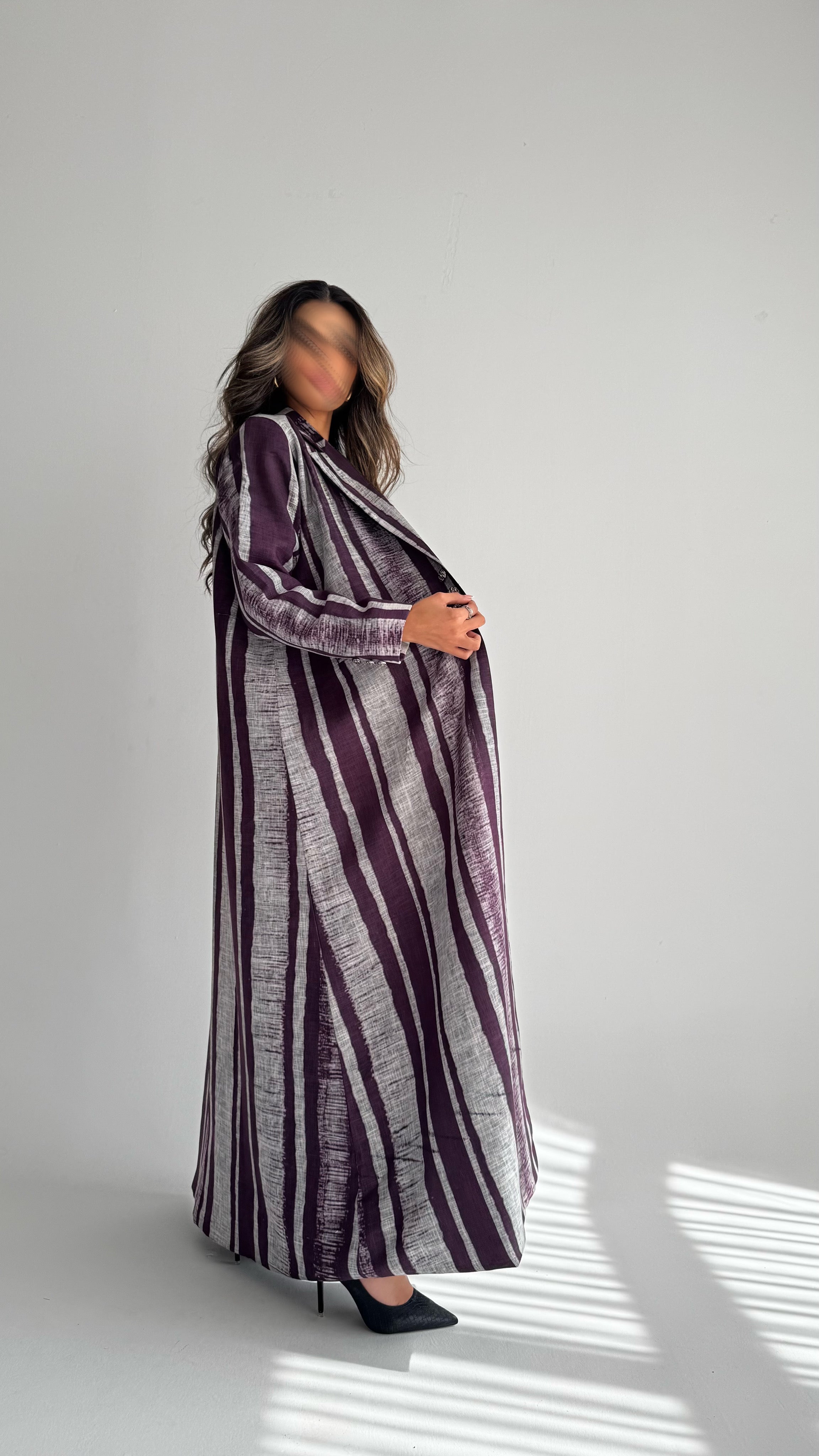 MWT835 - عباية بليزر طباعة | Printed Blazer Abaya - Aya