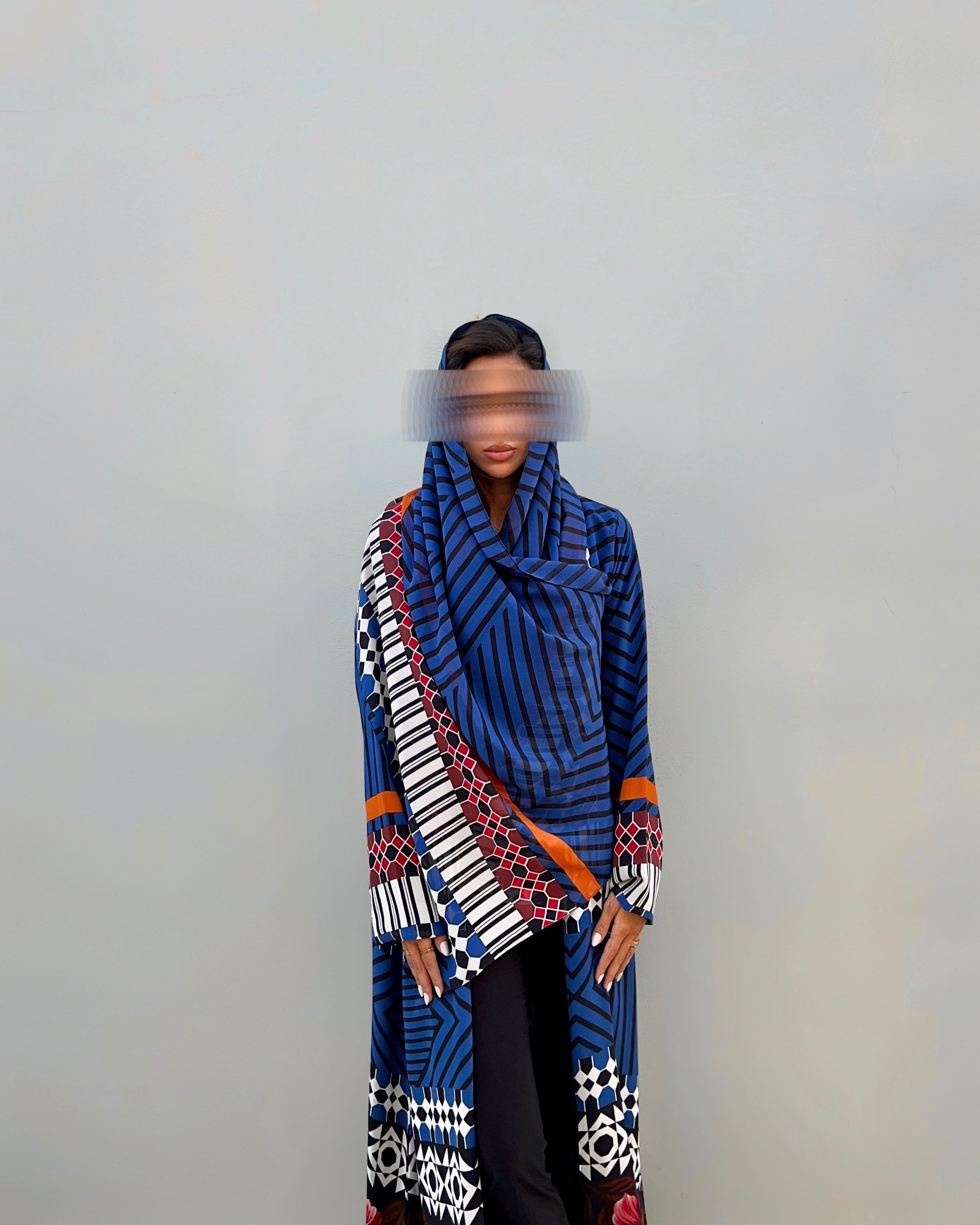 MWT457 - عبايه طباعه ازرق - Aya