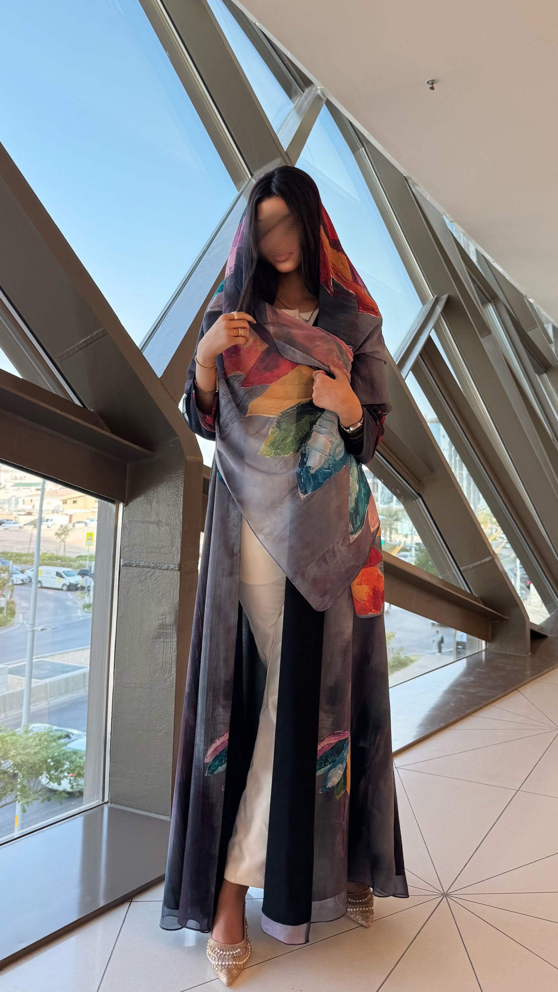 MW1561 - عباية شيفون مورد | Chiffon flowered abaya - Aya