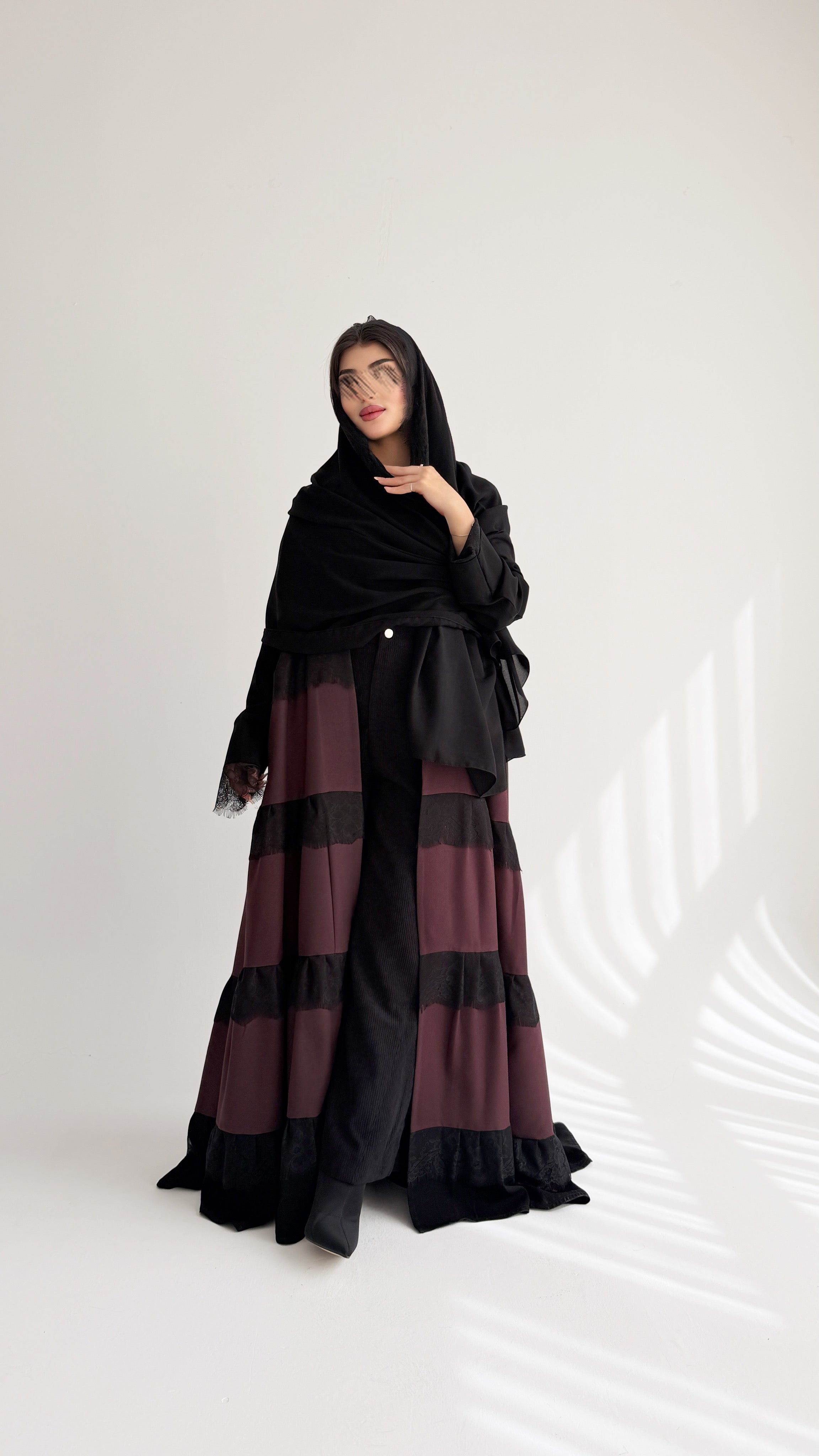 MW2029 - عباية ملكي مع اضافة كلفه دانتيل الاسود مع اضافه الكتان - Aya