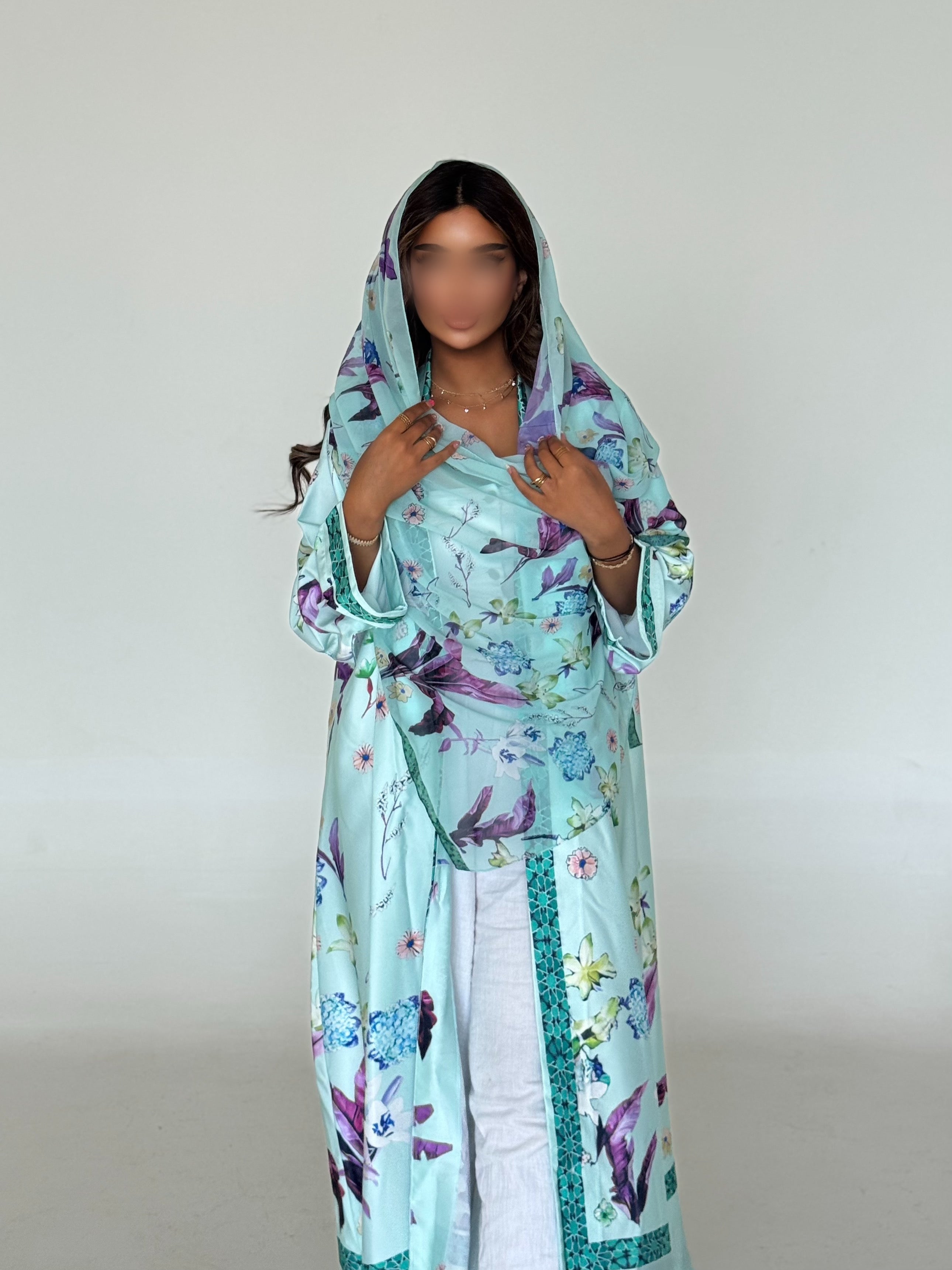 MW645 - Light Crepe Standing with Jacquard Half-Cloche