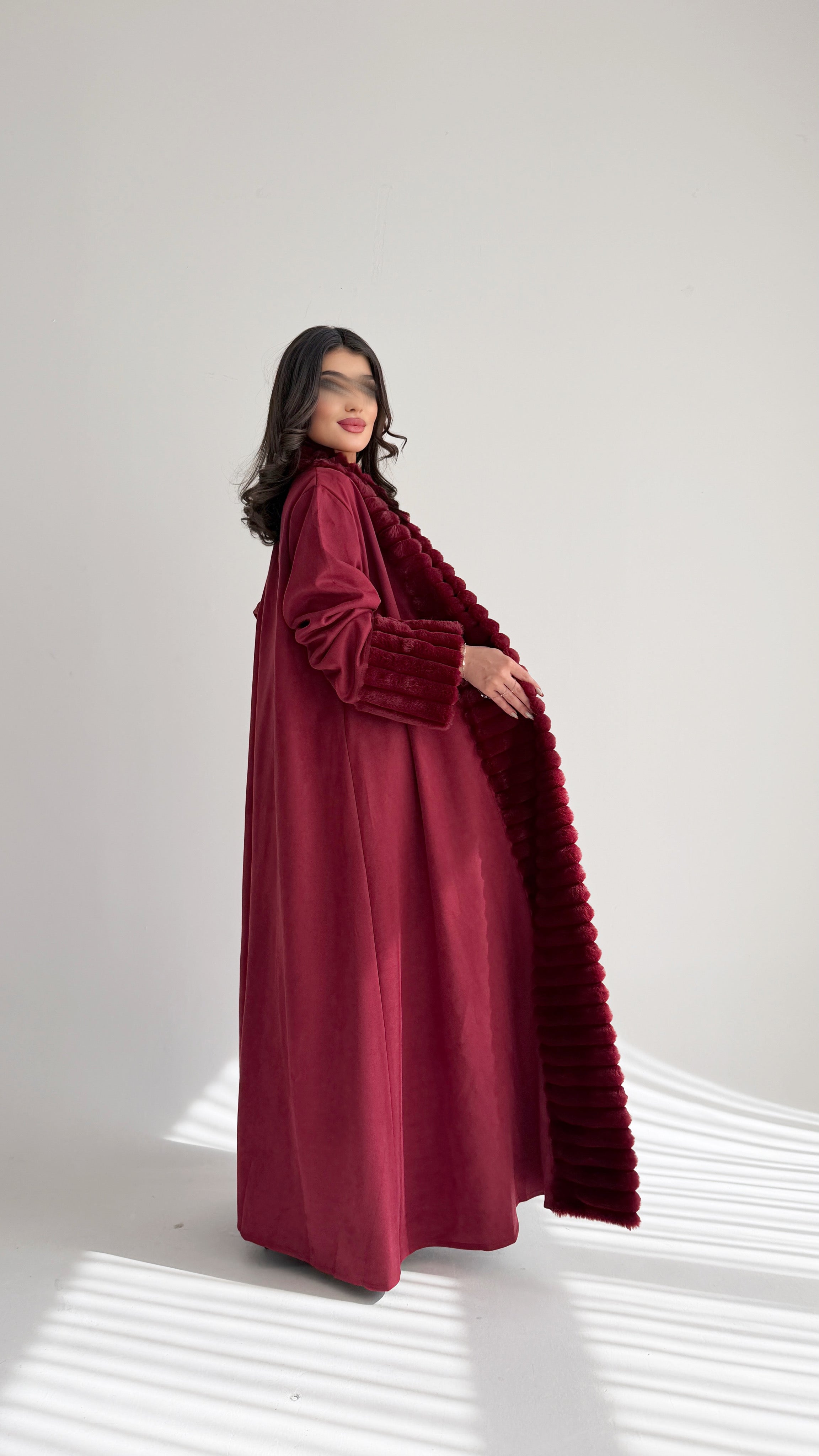 MW645 - Light Crepe Standing with Jacquard Half-Cloche