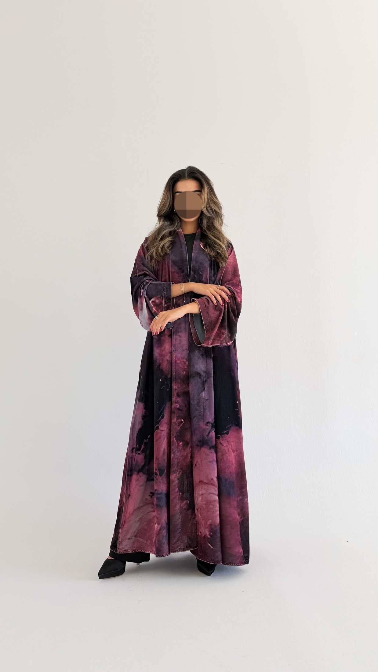 MWT887 - عباية مخمل طباعة - Aya