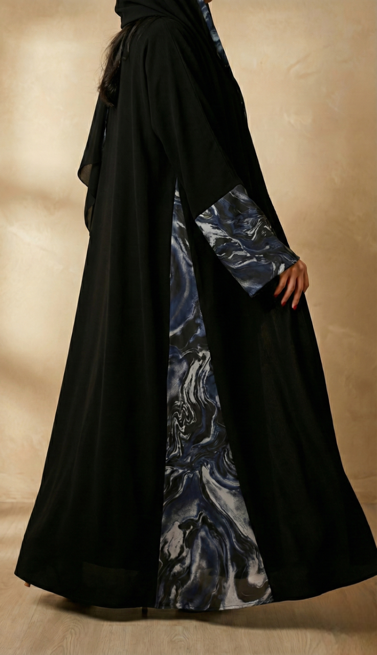 MW645 - Light Crepe Standing with Jacquard Half-Cloche