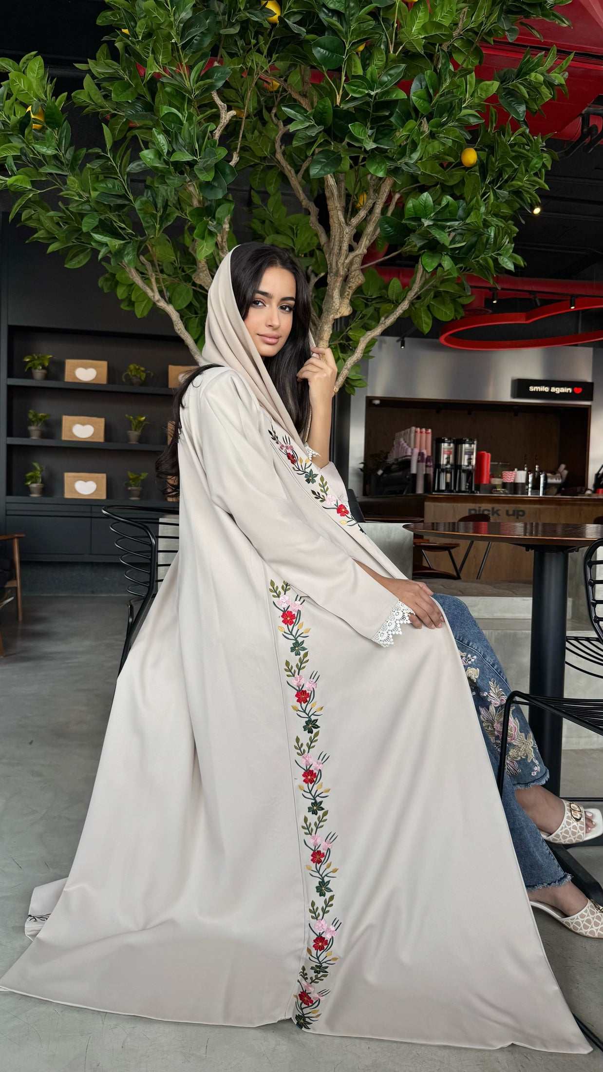 MWT321 - عباية بليزر مورد بيج - Aya