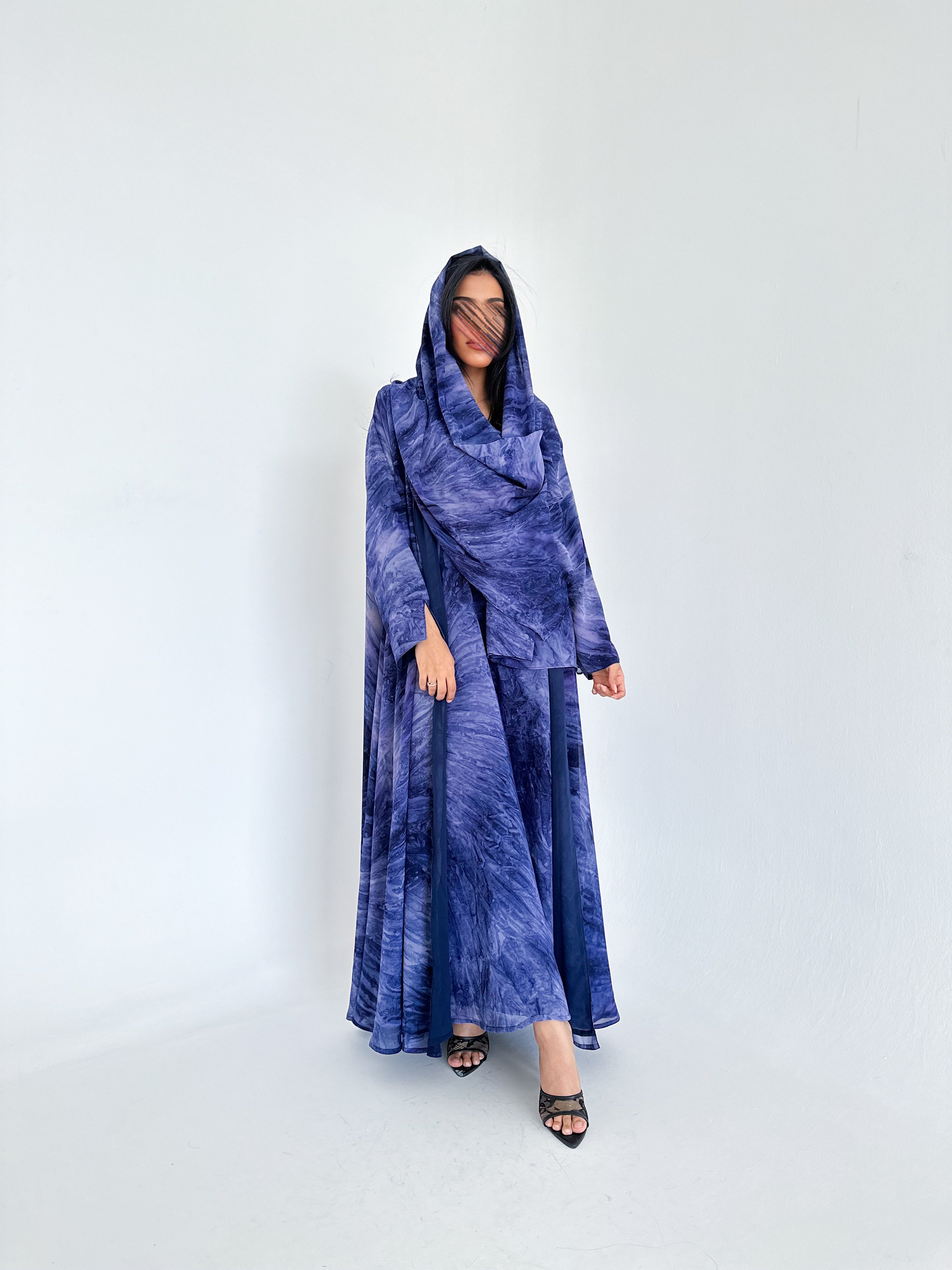 MW1342 - عباية وفستان وطرحة مطبوعة - Aya