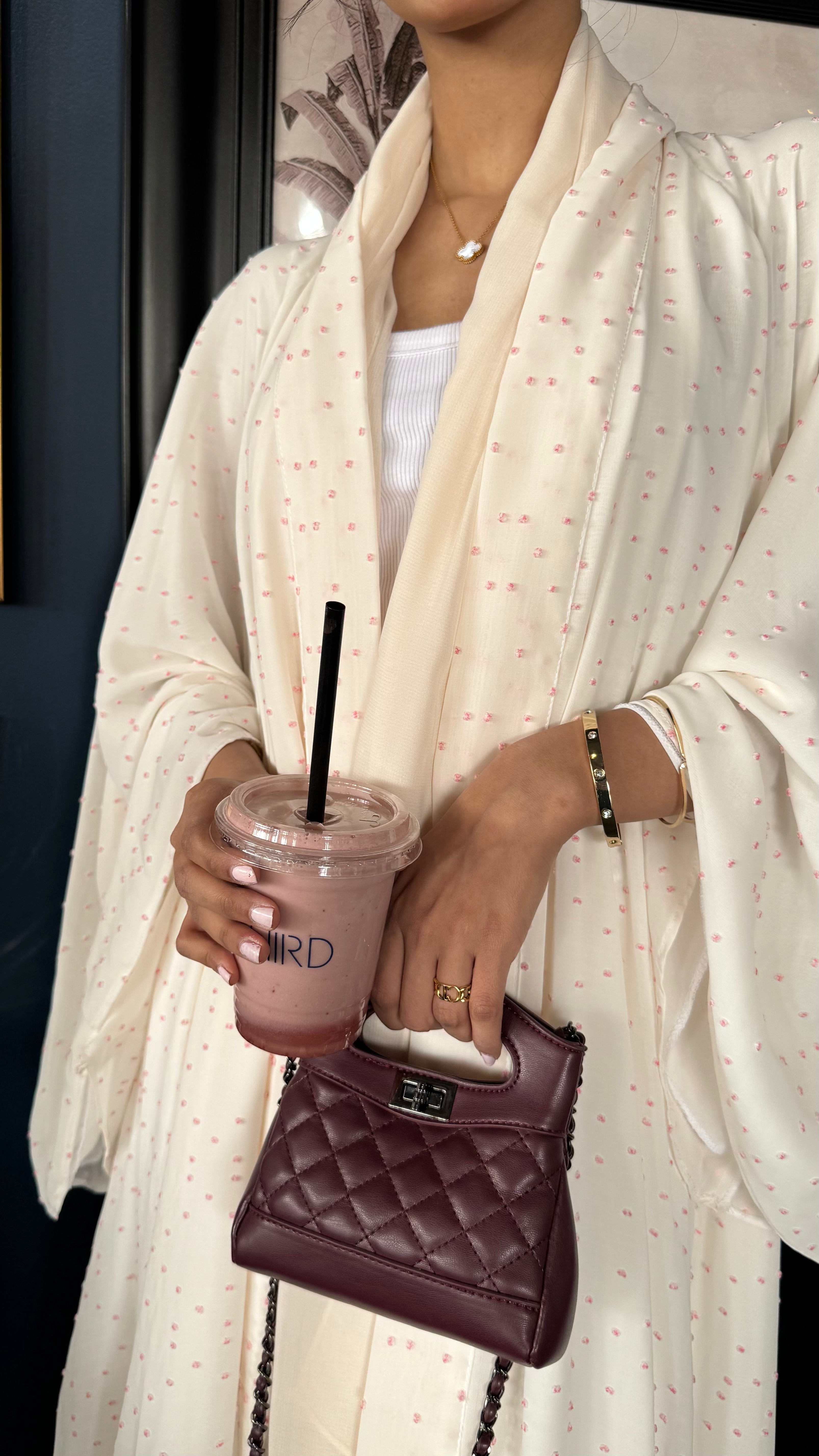 MW1441 - عباية دبل كلوش بأكمام فضافضة من الكريب الياباني - Aya