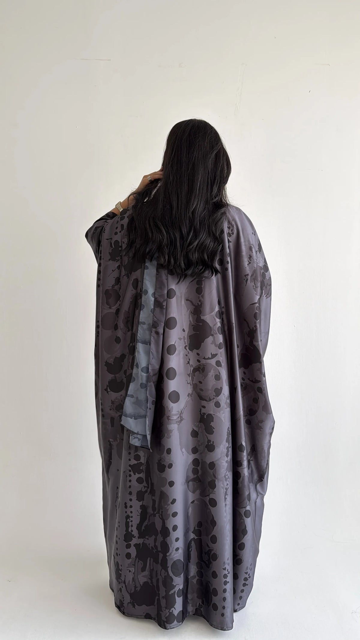 MWT4058 - موج رمادي