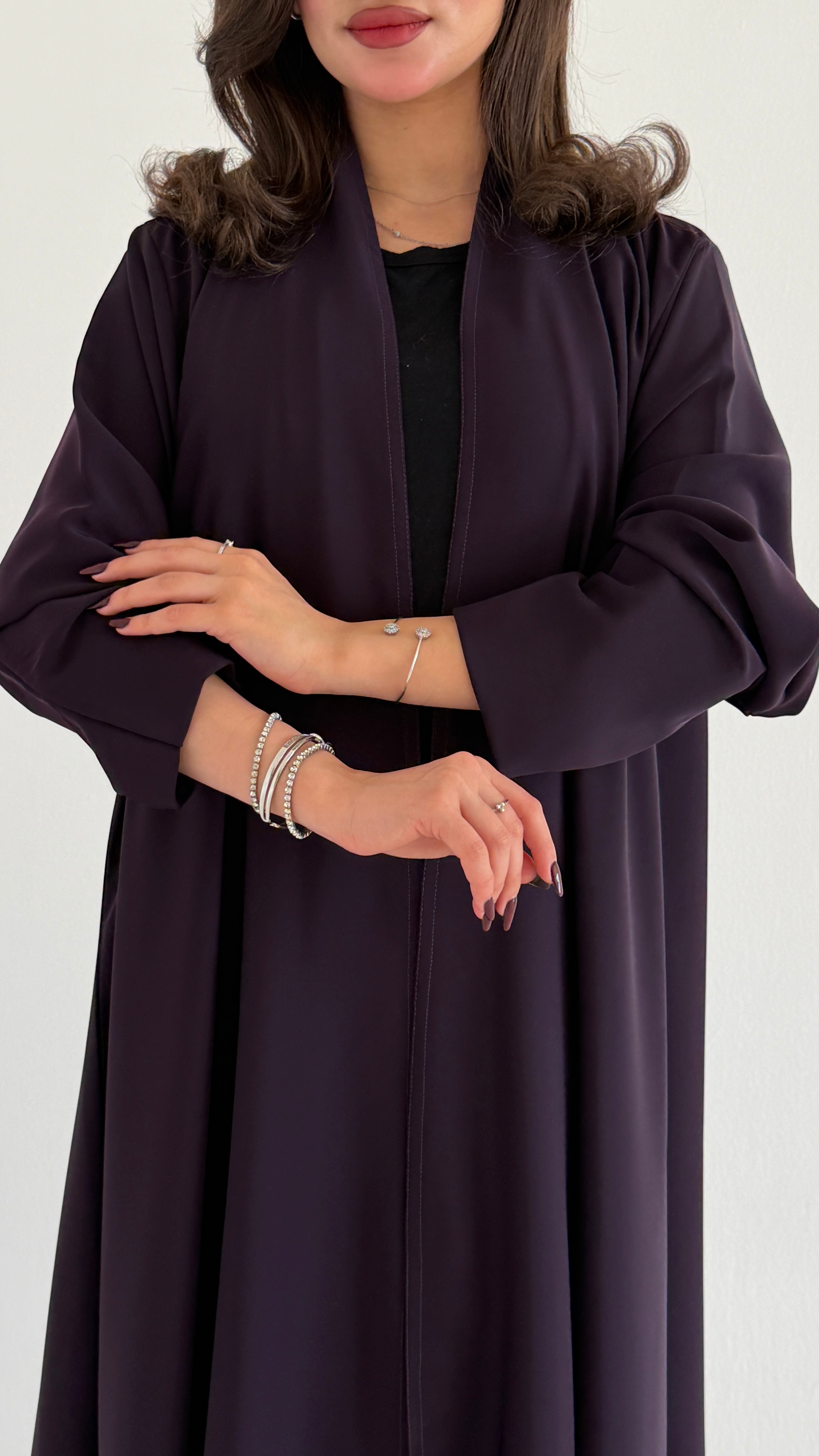 MWT1088 - عباية كريب سادة بقصة جميلة