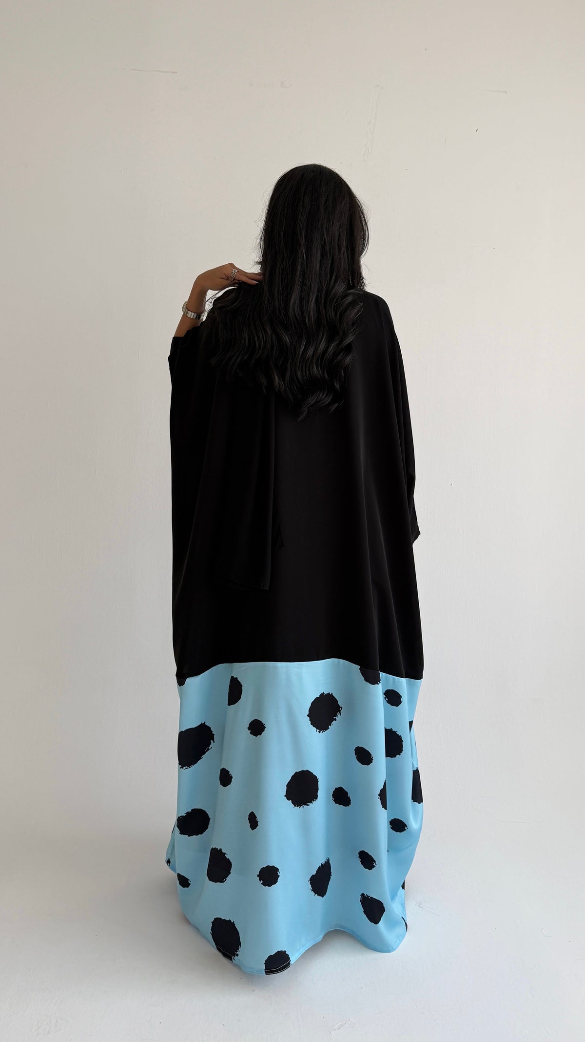 MWT2150 - Black crepe abaya with printed crepe