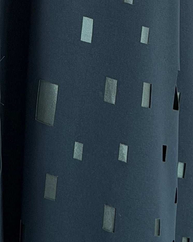 MW2066 - عباية نص كلوش بتقنية قص الليزر - Aya