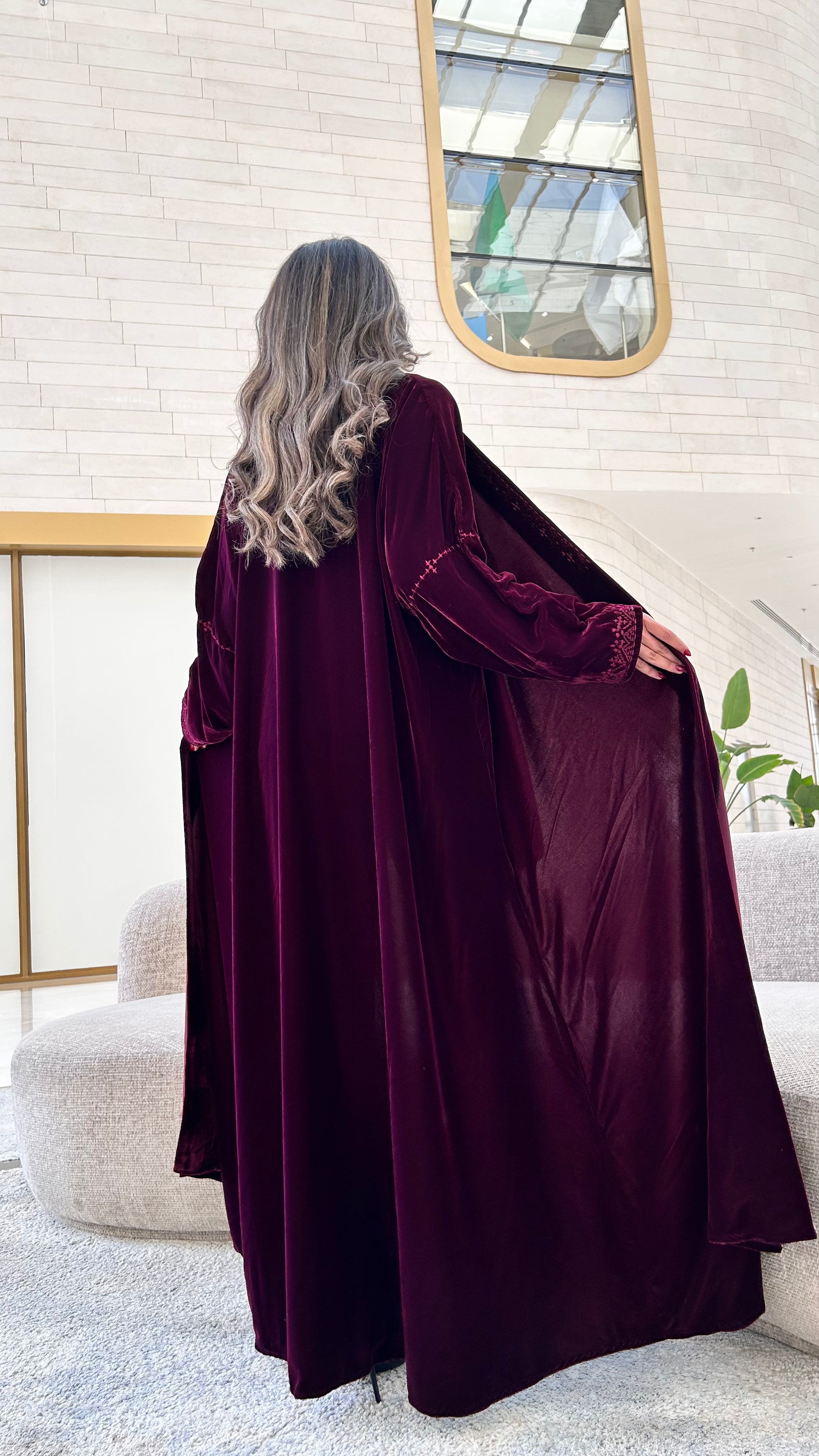 MWT641 - عباية عنابي مخمل تطريز - Aya