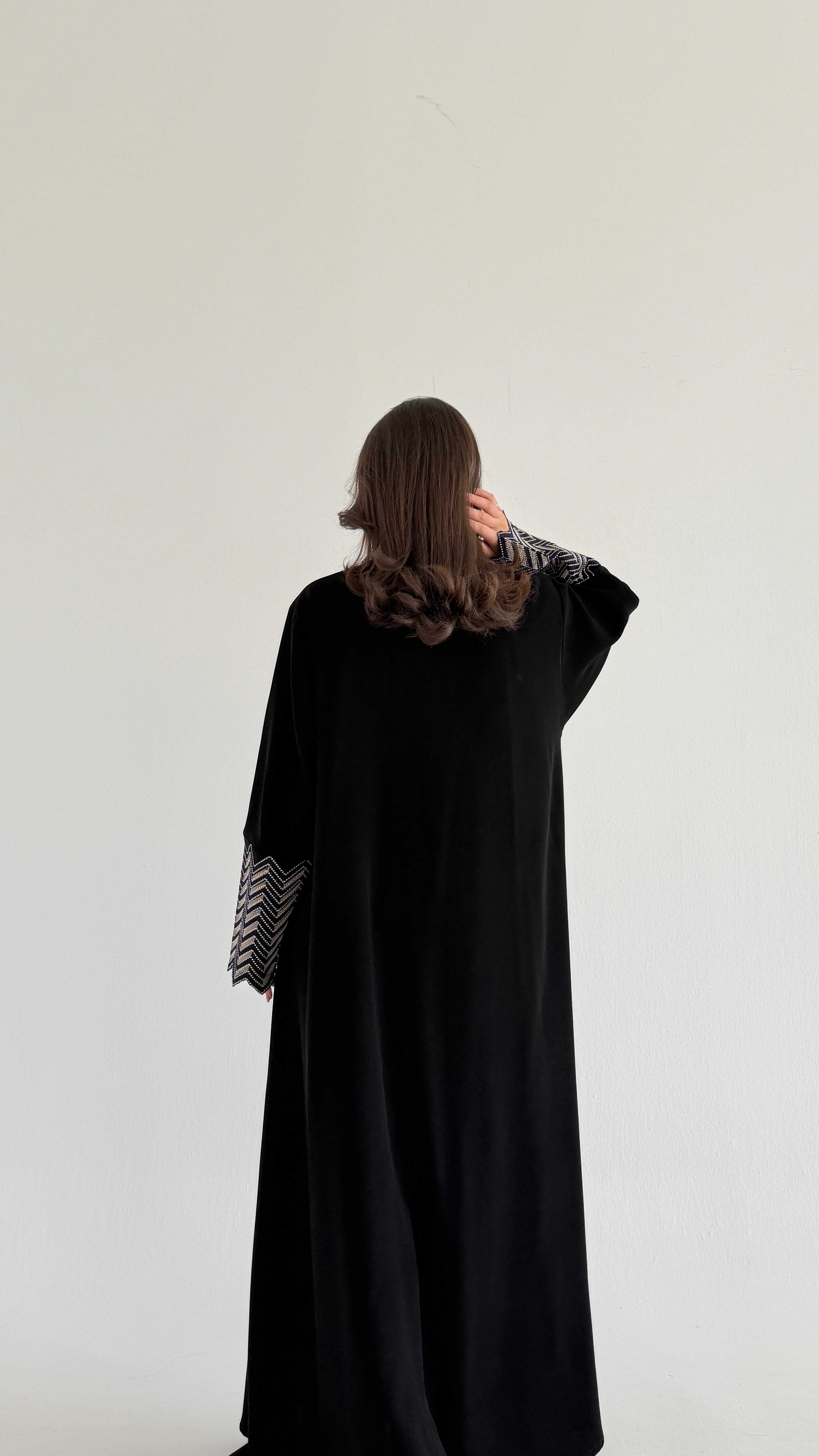 MW2094 - عباية ملكي بقصة نص كلوش عصرية - Aya