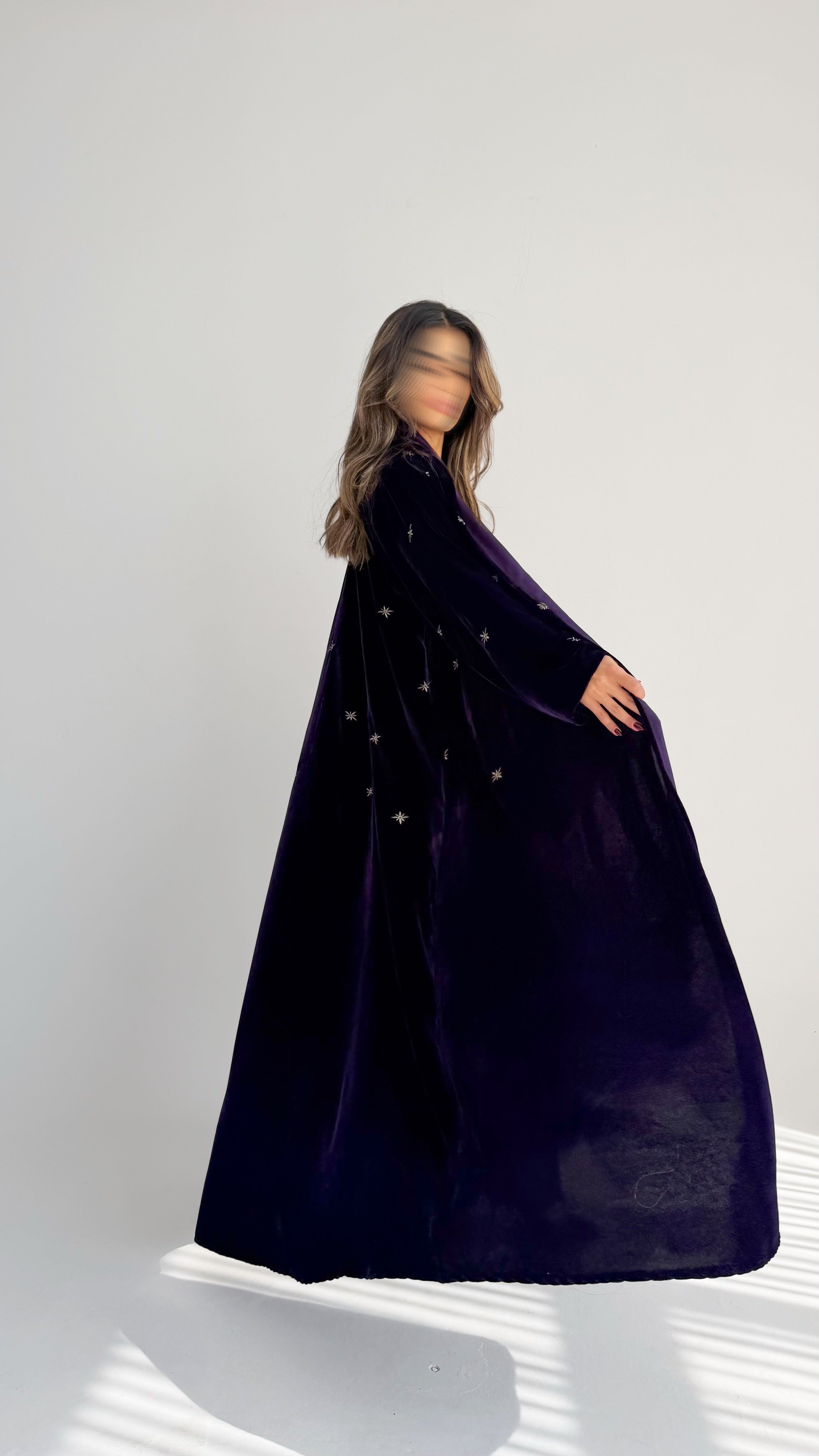 MW645 - Light Crepe Standing with Jacquard Half-Cloche