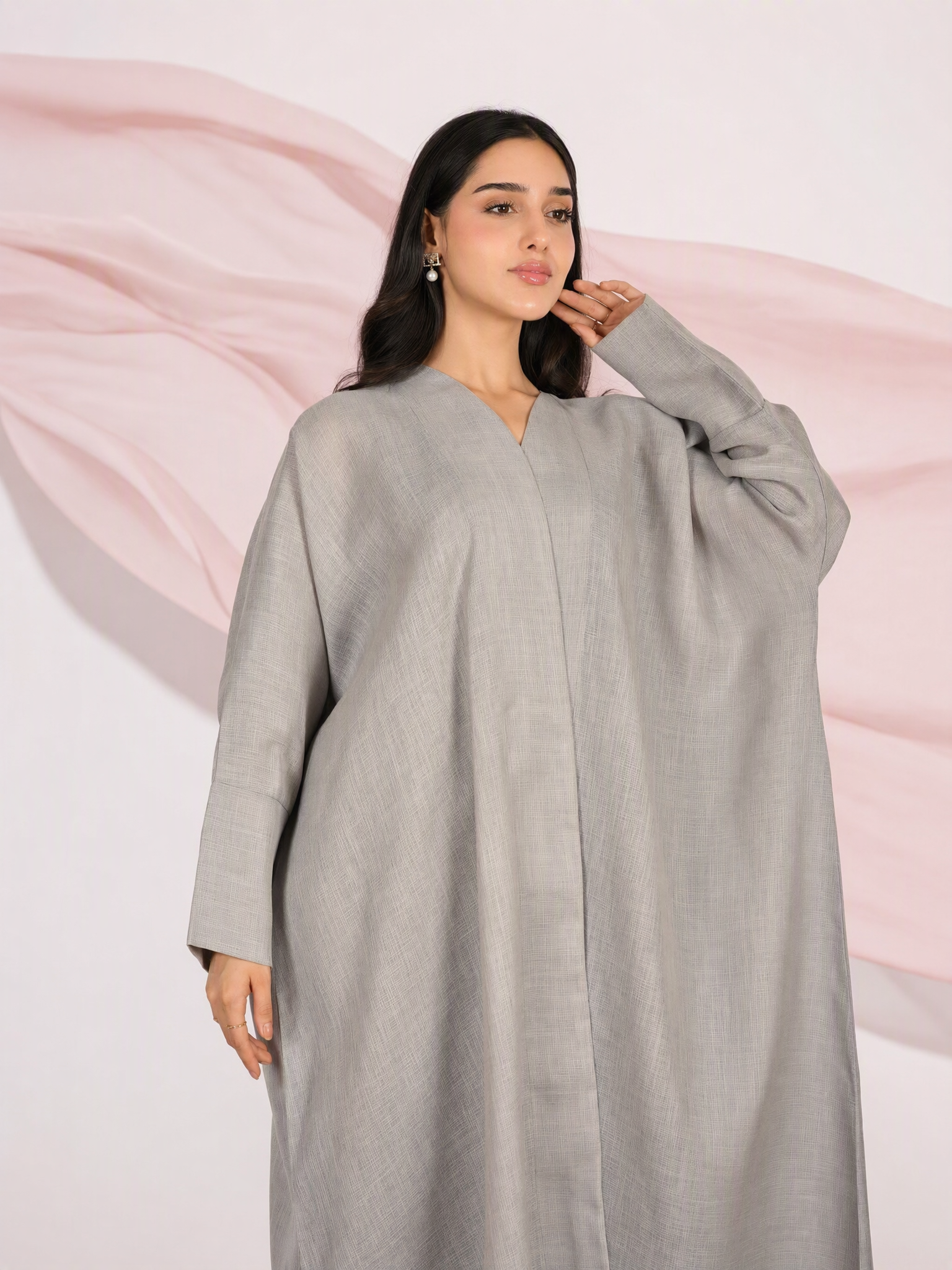 MWT4376 - عباية ربع بشت مع تطريز مميز من الخلف