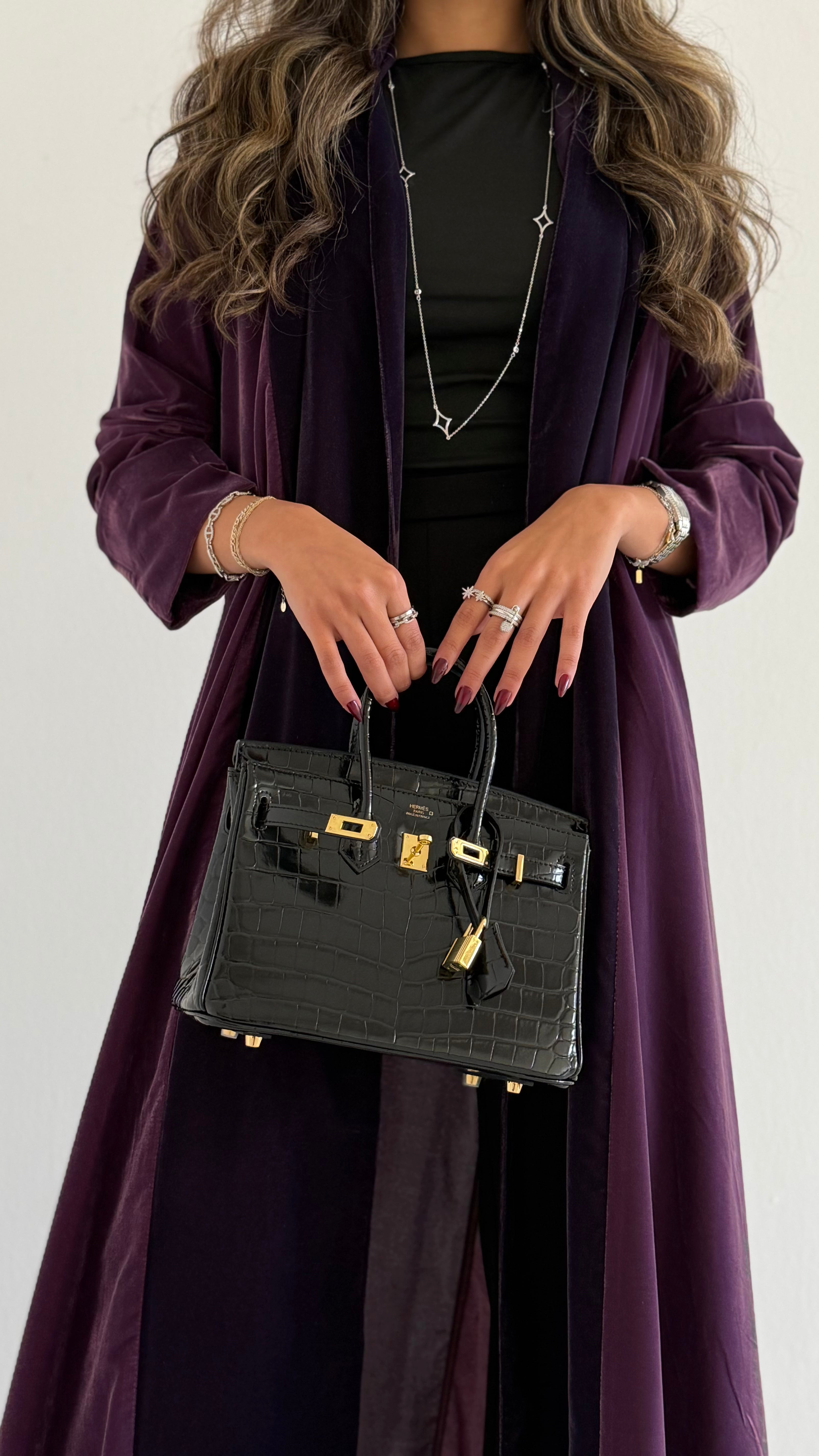 MWT599 - Velvet abaya in light and dark purple | عباية مخمل موف غامق وموف فاتح - Aya