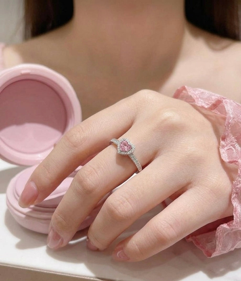 MWAC006 - خاتم قلب مميز بحجر لامع - Aya