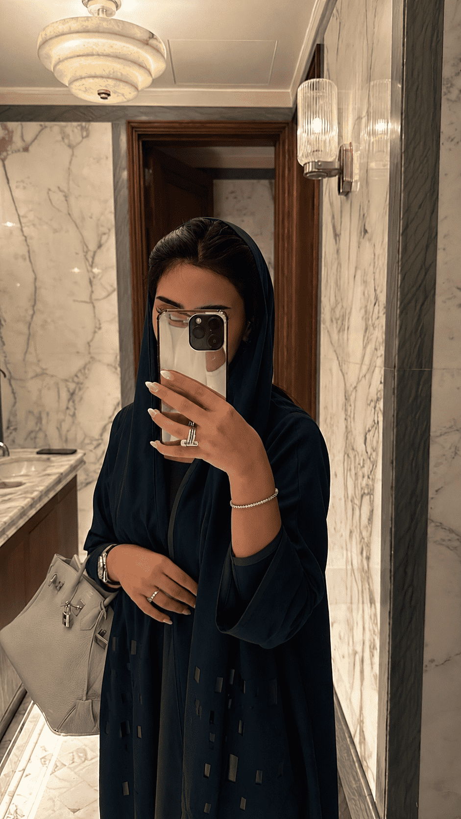 MW2066 - عباية نص كلوش بتقنية قص الليزر - Aya