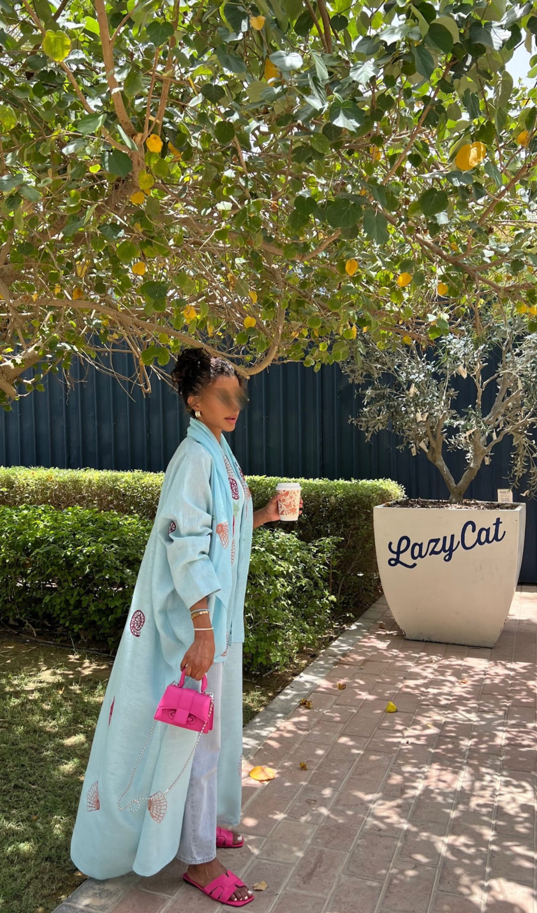 MW1345 - عباية نص فراشة بتطريز اصداف - Aya