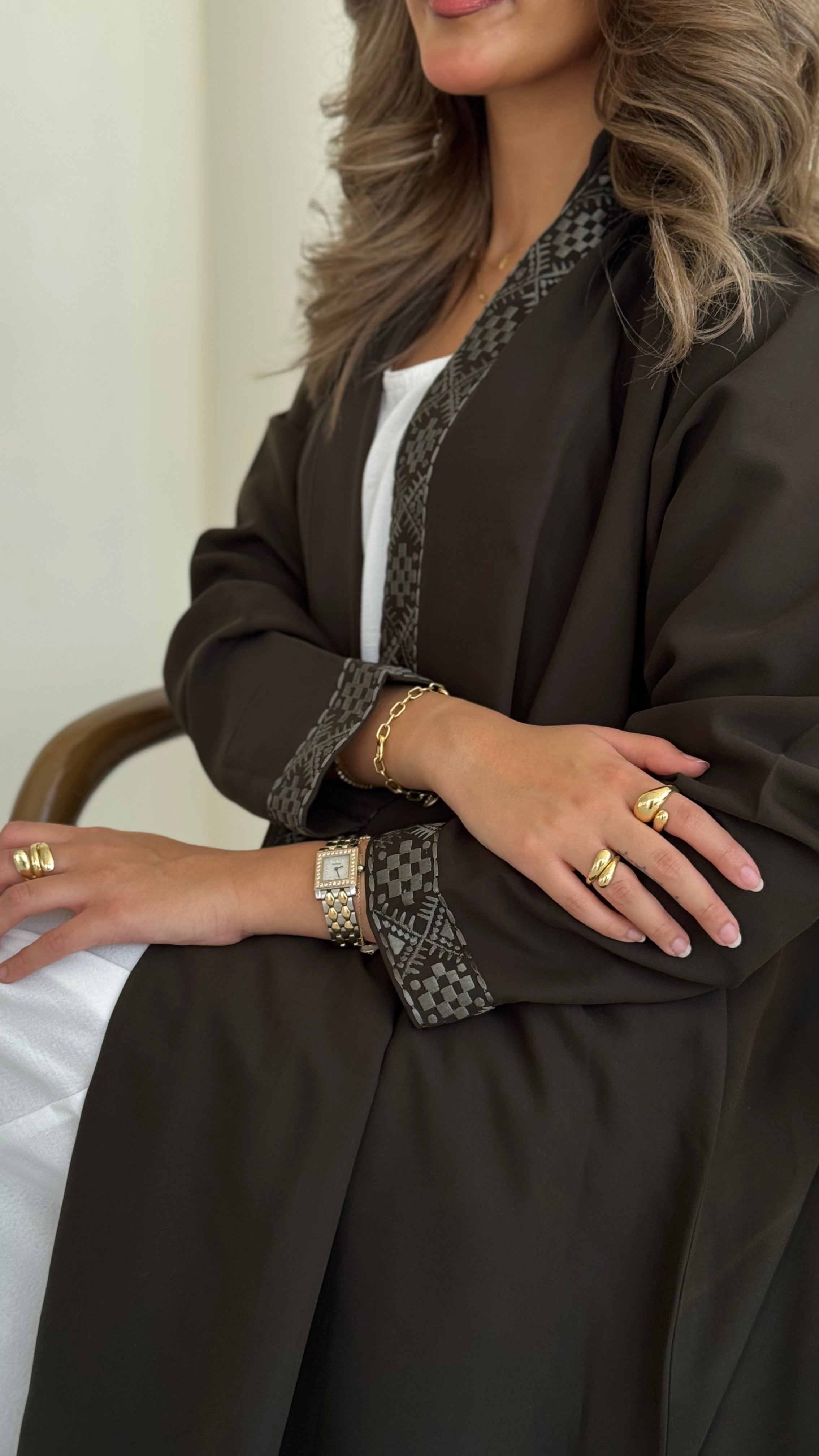 MWT348 - عباية زيتي مع تطريز - Aya