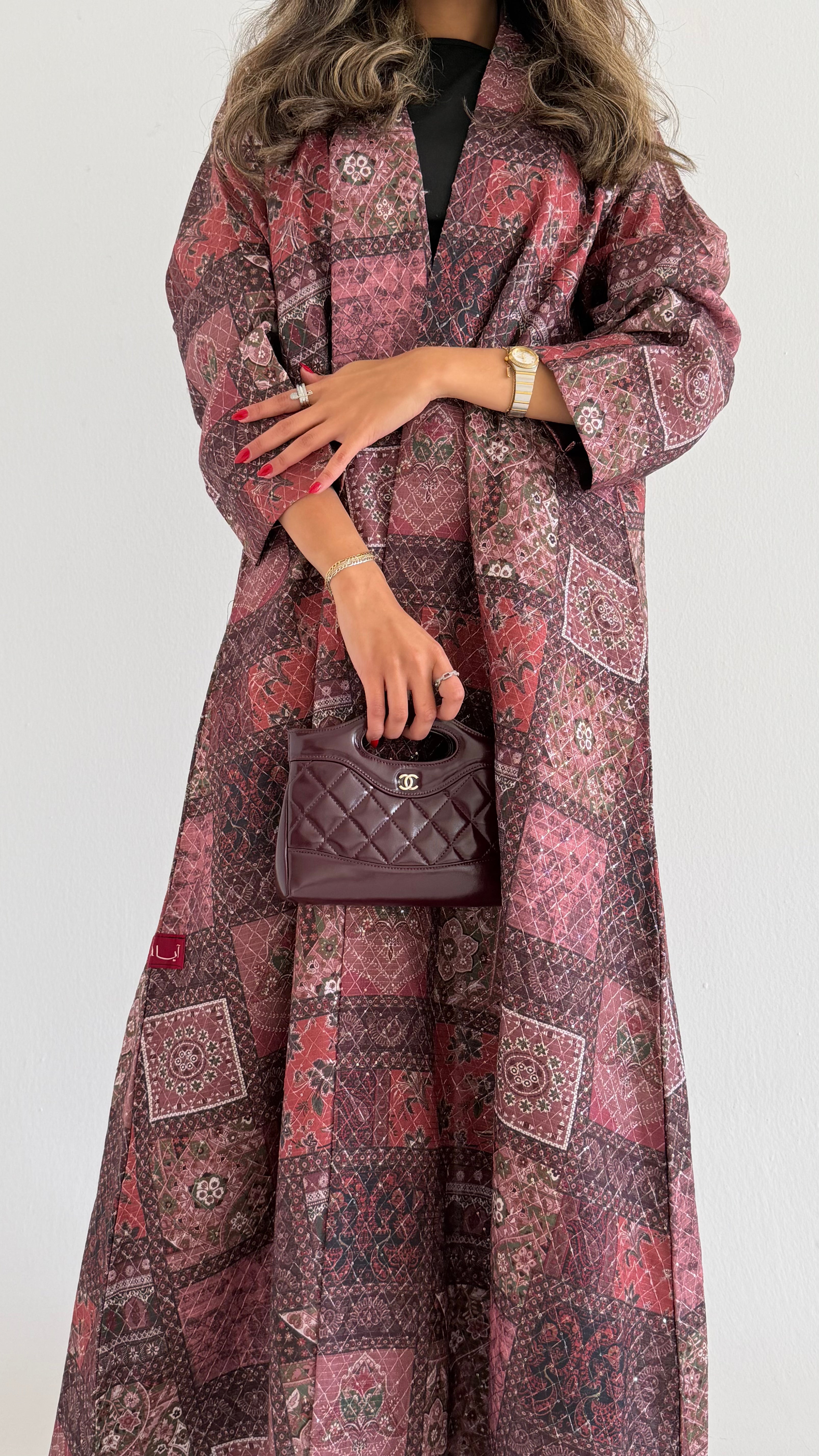 MWT535 - عباية لنن مطرزة - Aya