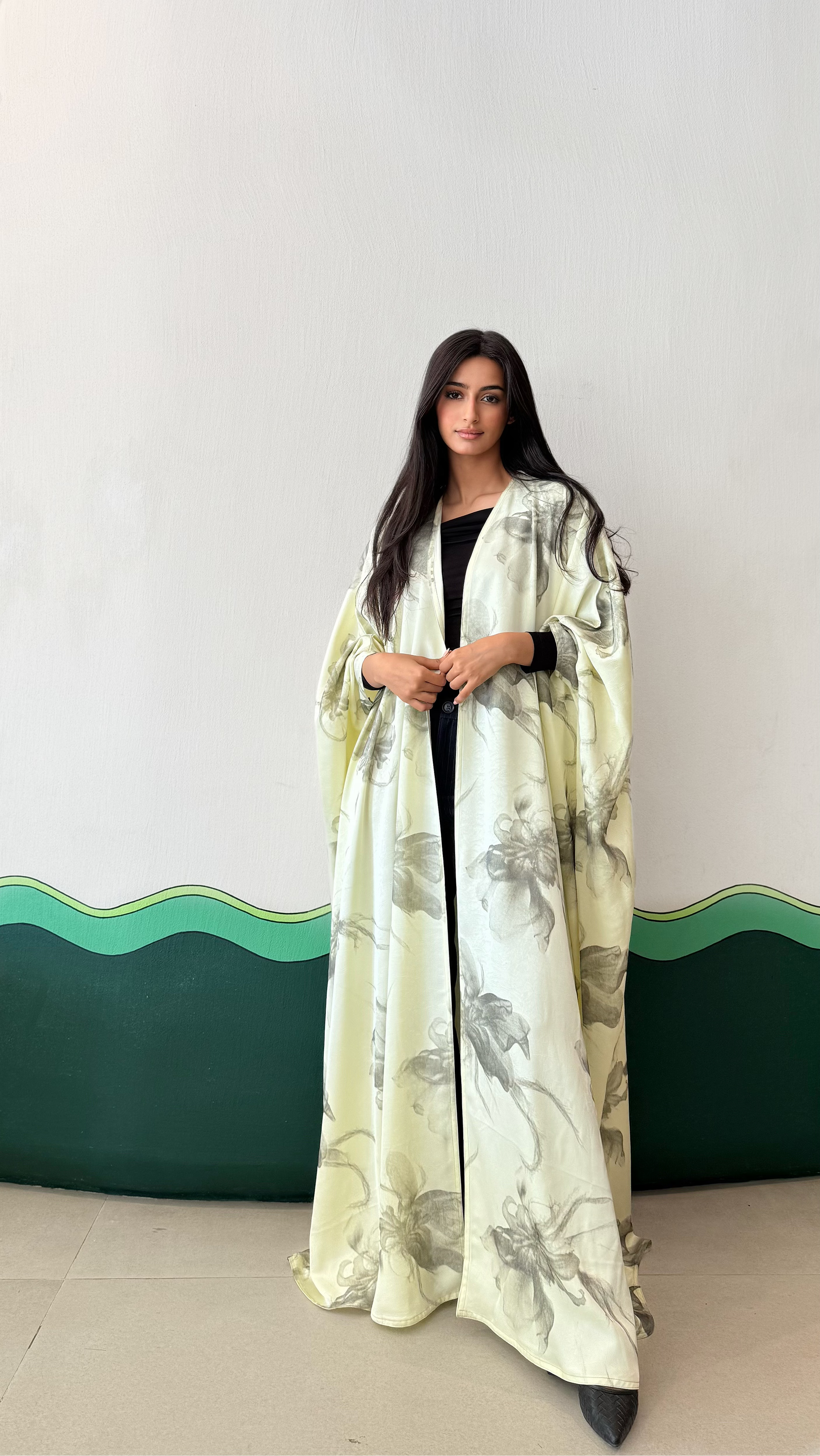 MW1728 - عباية تفتة جاكار