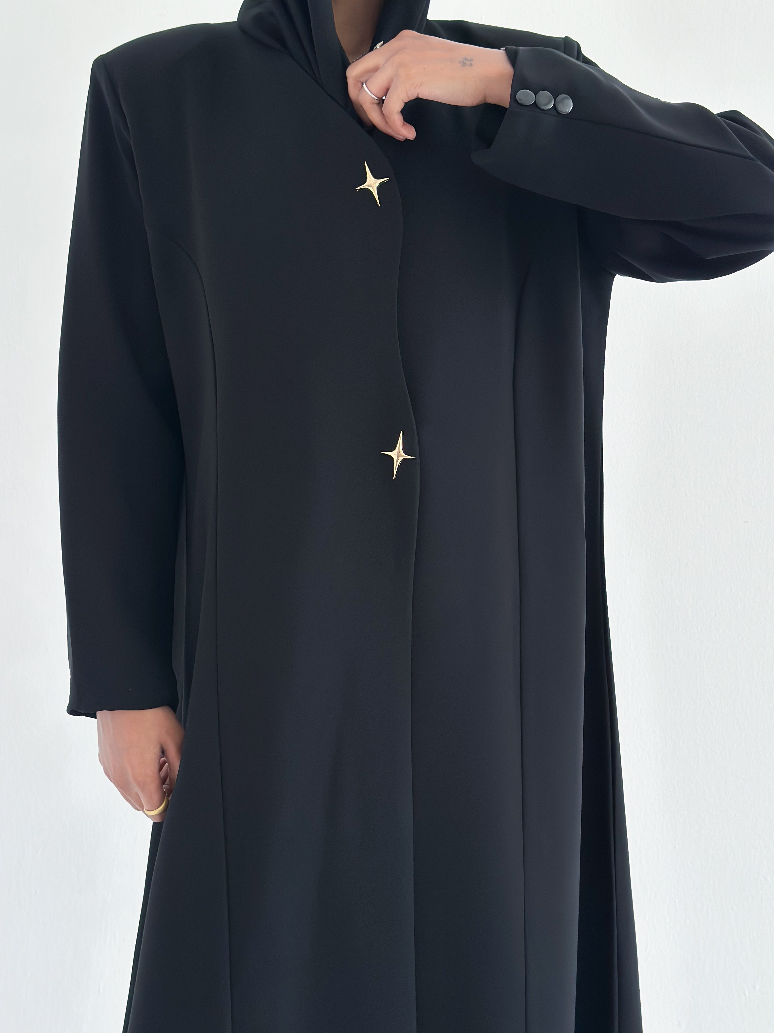 MW645 - Light Crepe Standing with Jacquard Half-Cloche