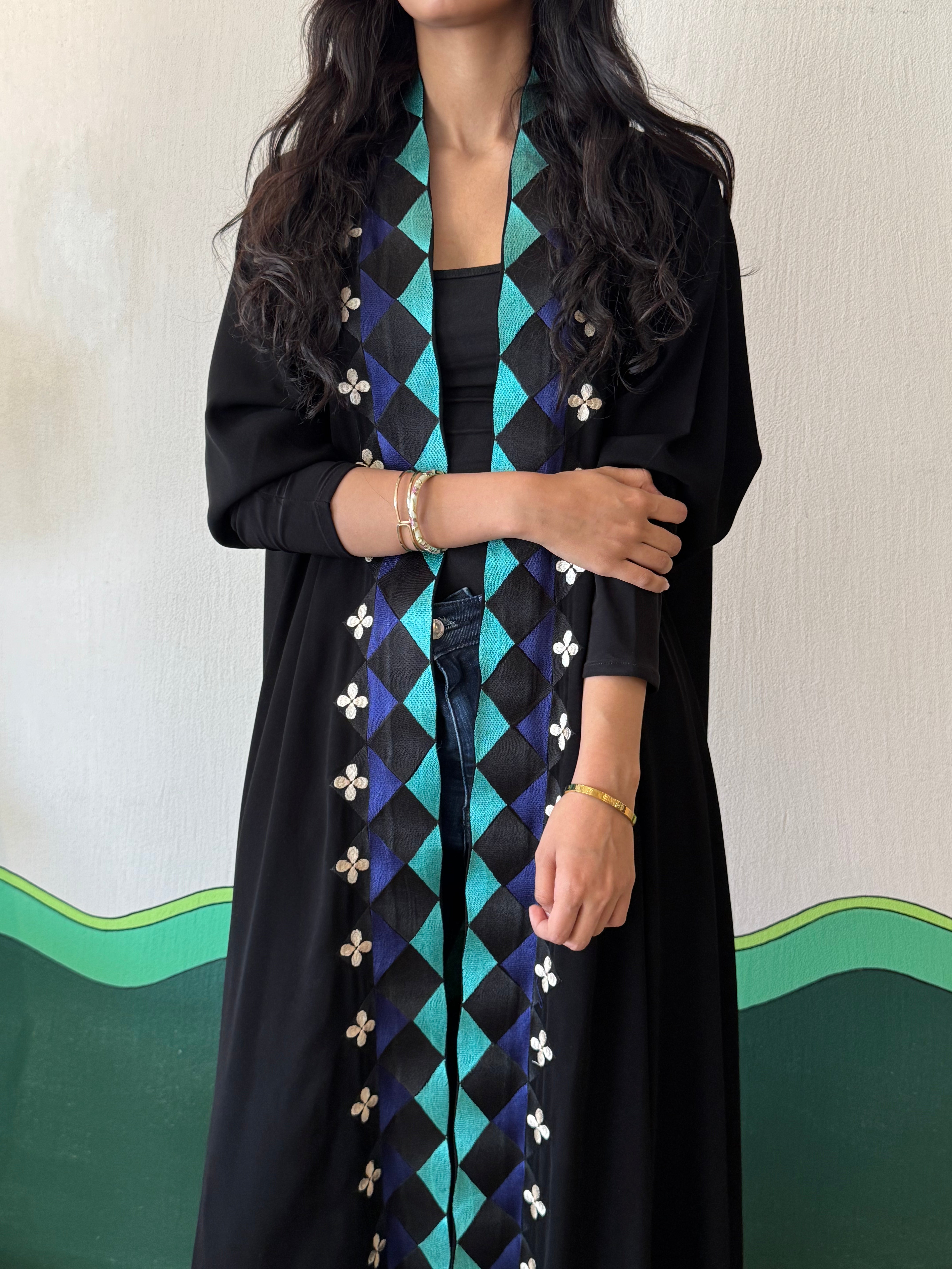 MWT351 - عباية اسود تطريز ازرق - Aya