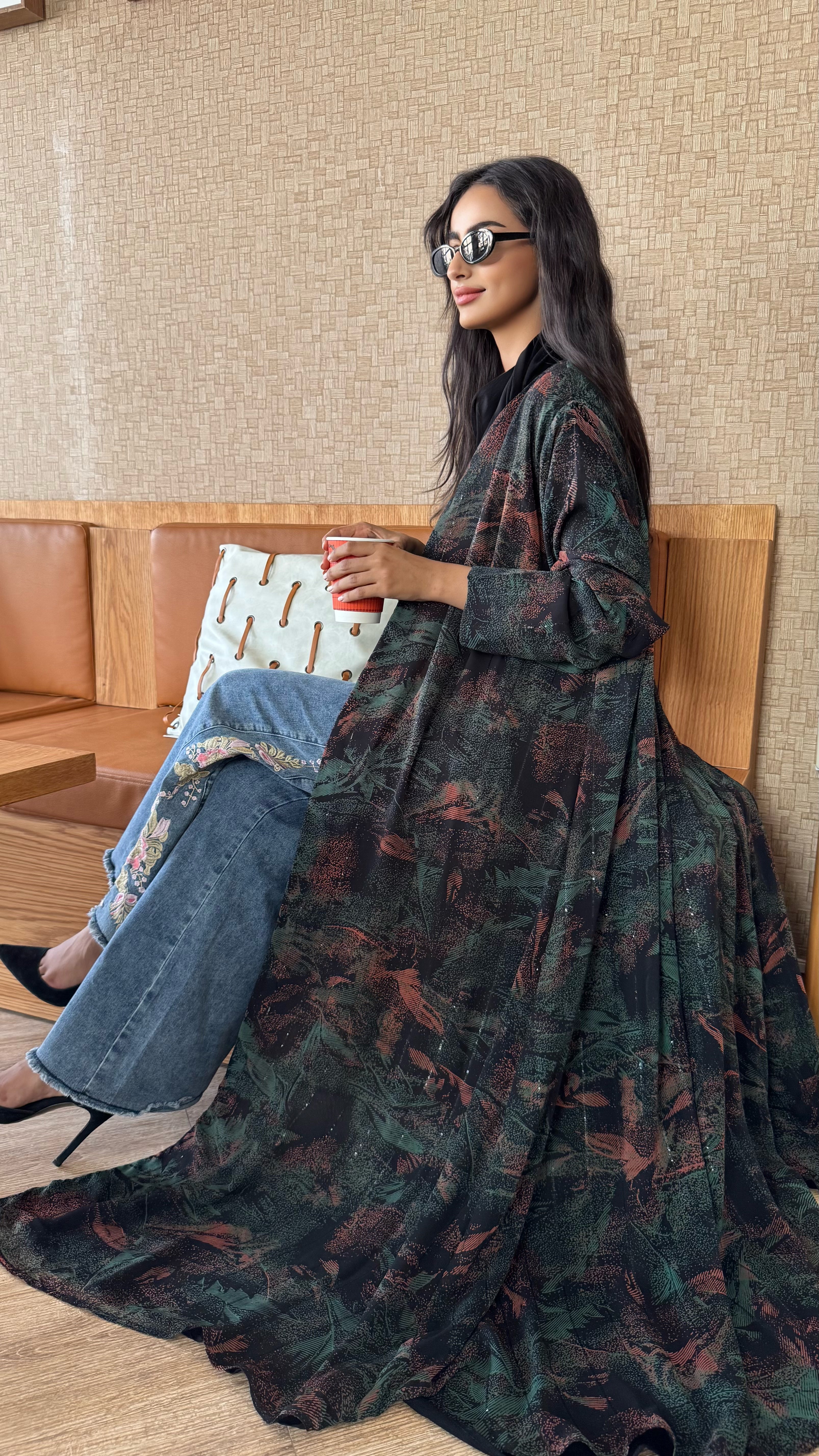 MW1485 - عباية شيفون مطبوع اومبري نص كلوش - Aya